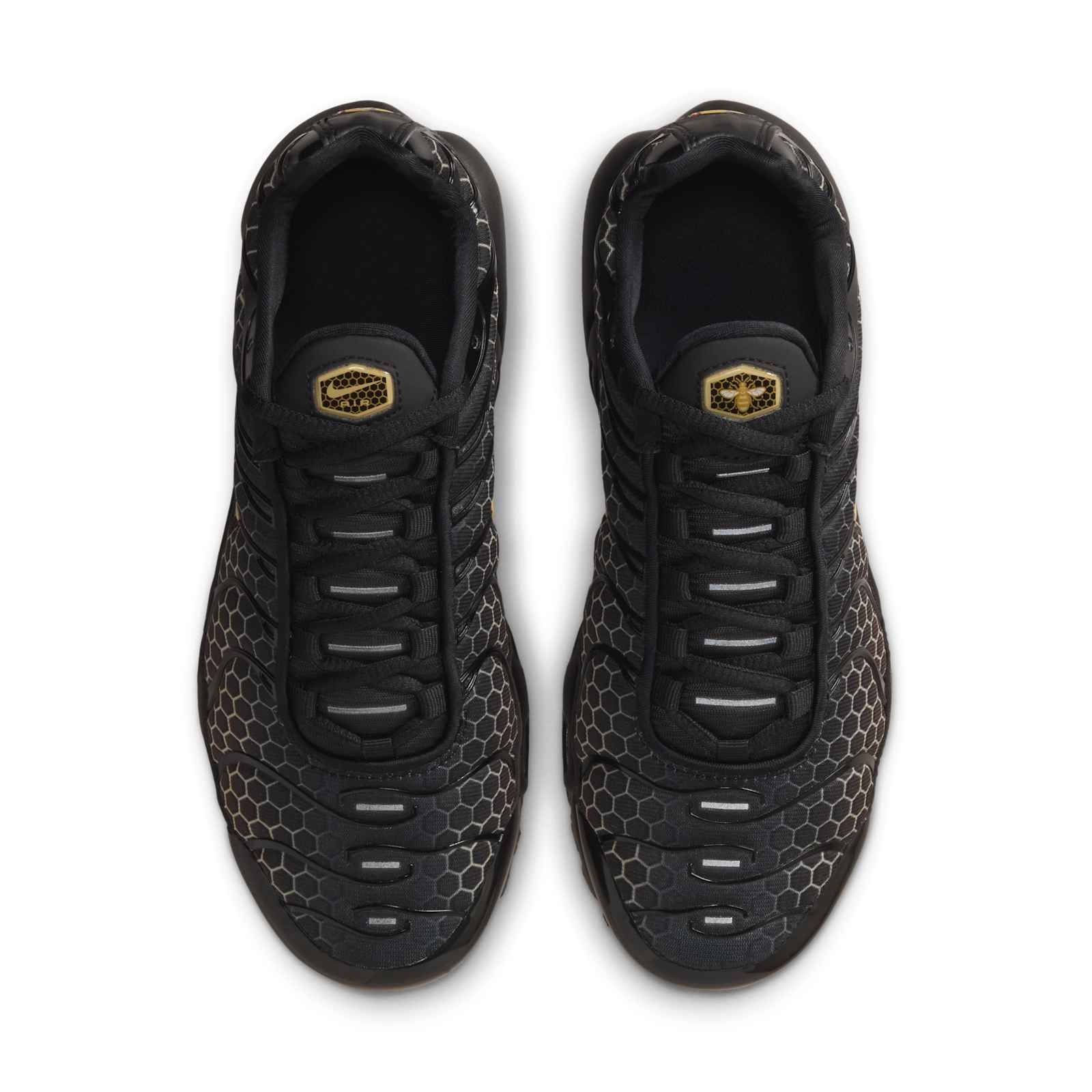 Nike TN Air Max Plus GS Manchester IQ7580-010 1