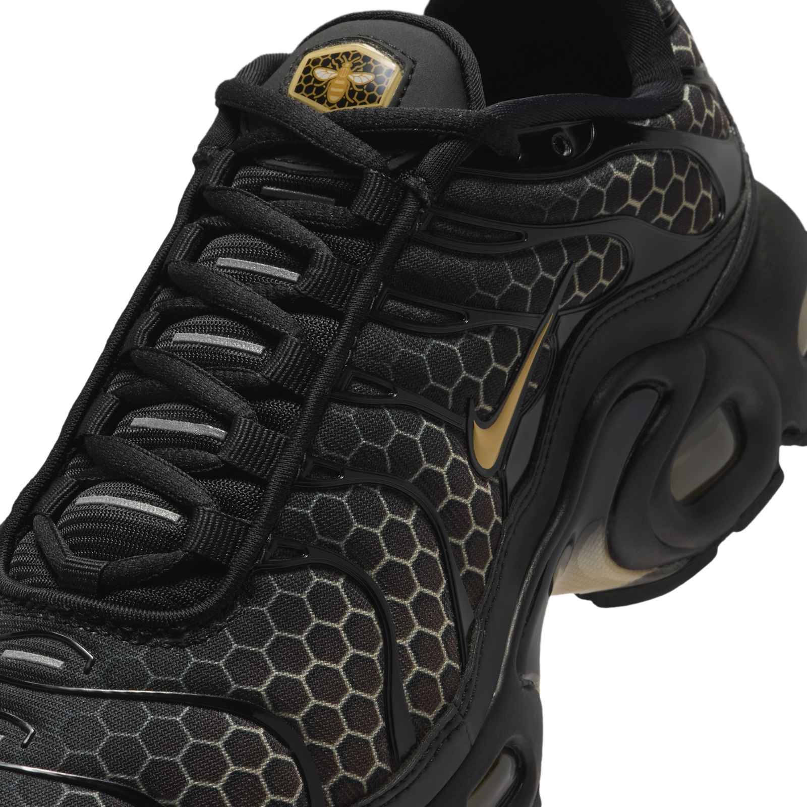 Nike TN Air Max Plus GS Manchester IQ7580-010 4