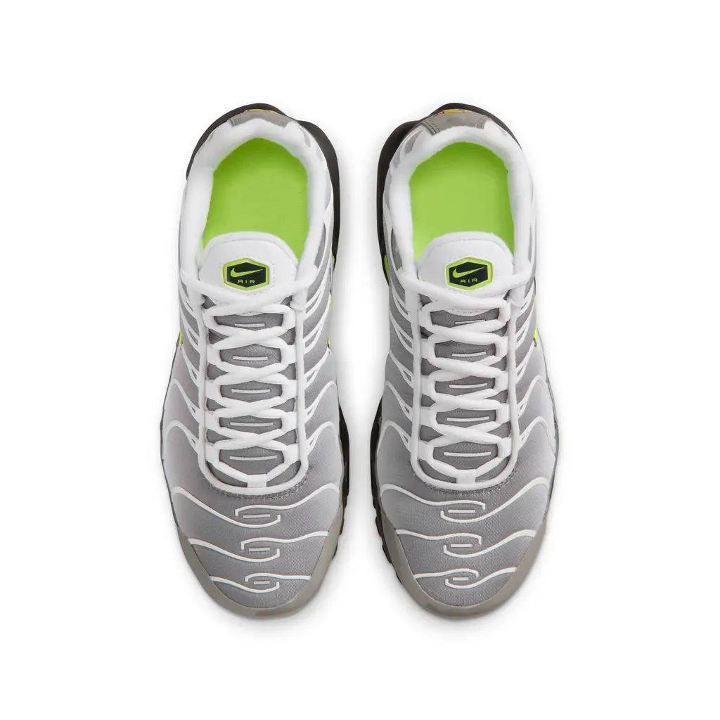 Nike TN Air Max Plus GS Neon IQ7676-100 middle
