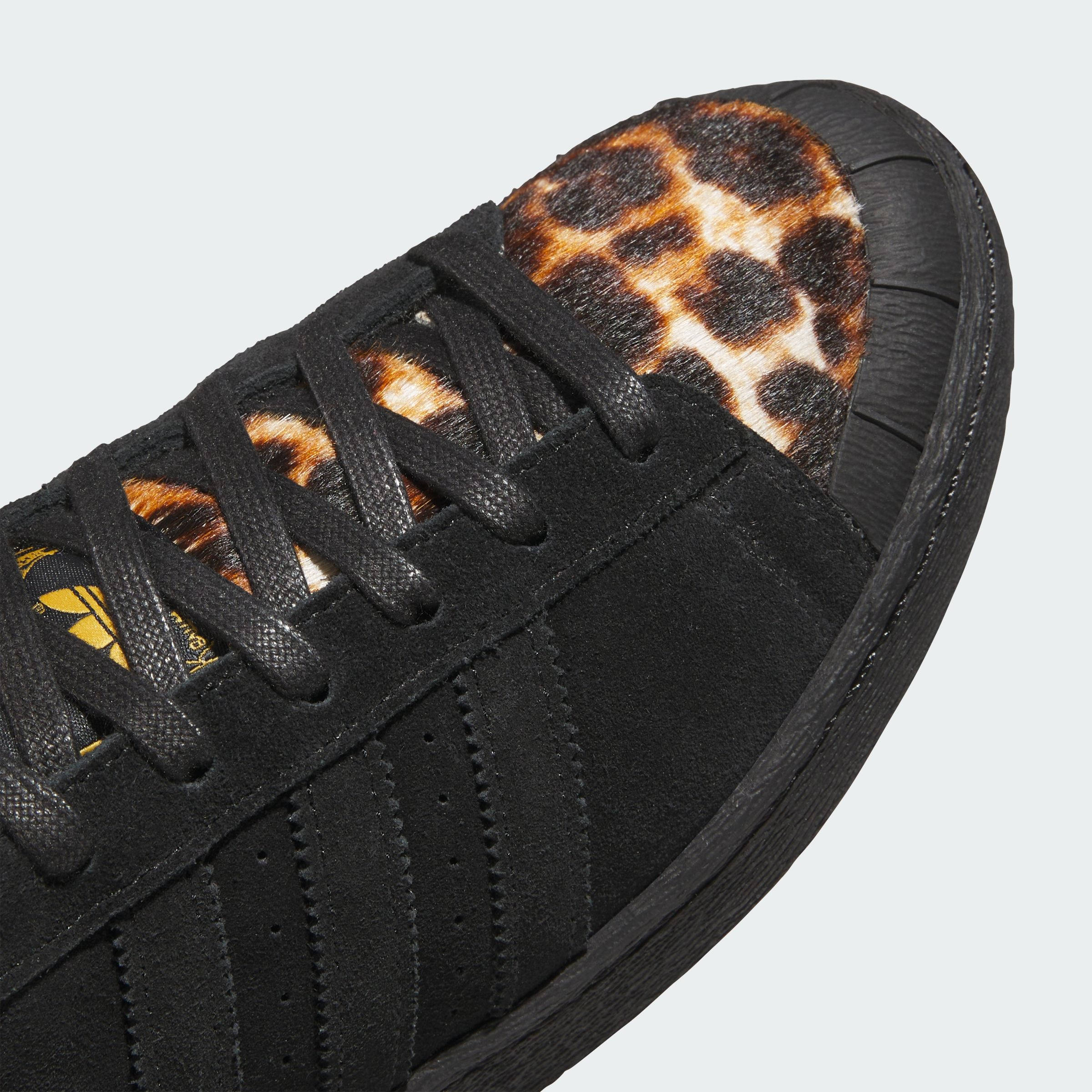 adidas Jabbar Lo Shell OG Black Animal Print KJ4280 toe