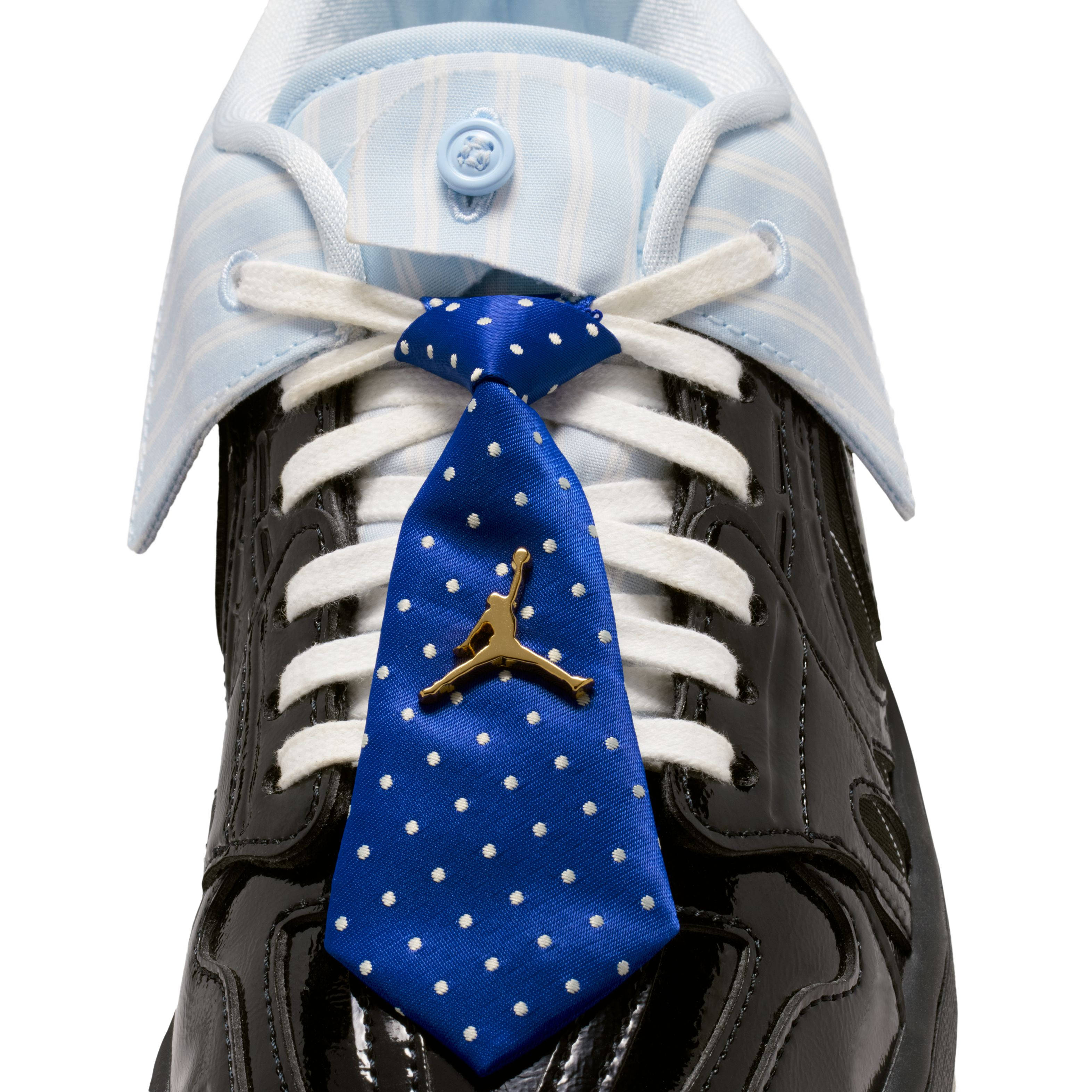 Air Jordan 1 Low Method of Make v3 Suit & Tie IR7554-001 tongue