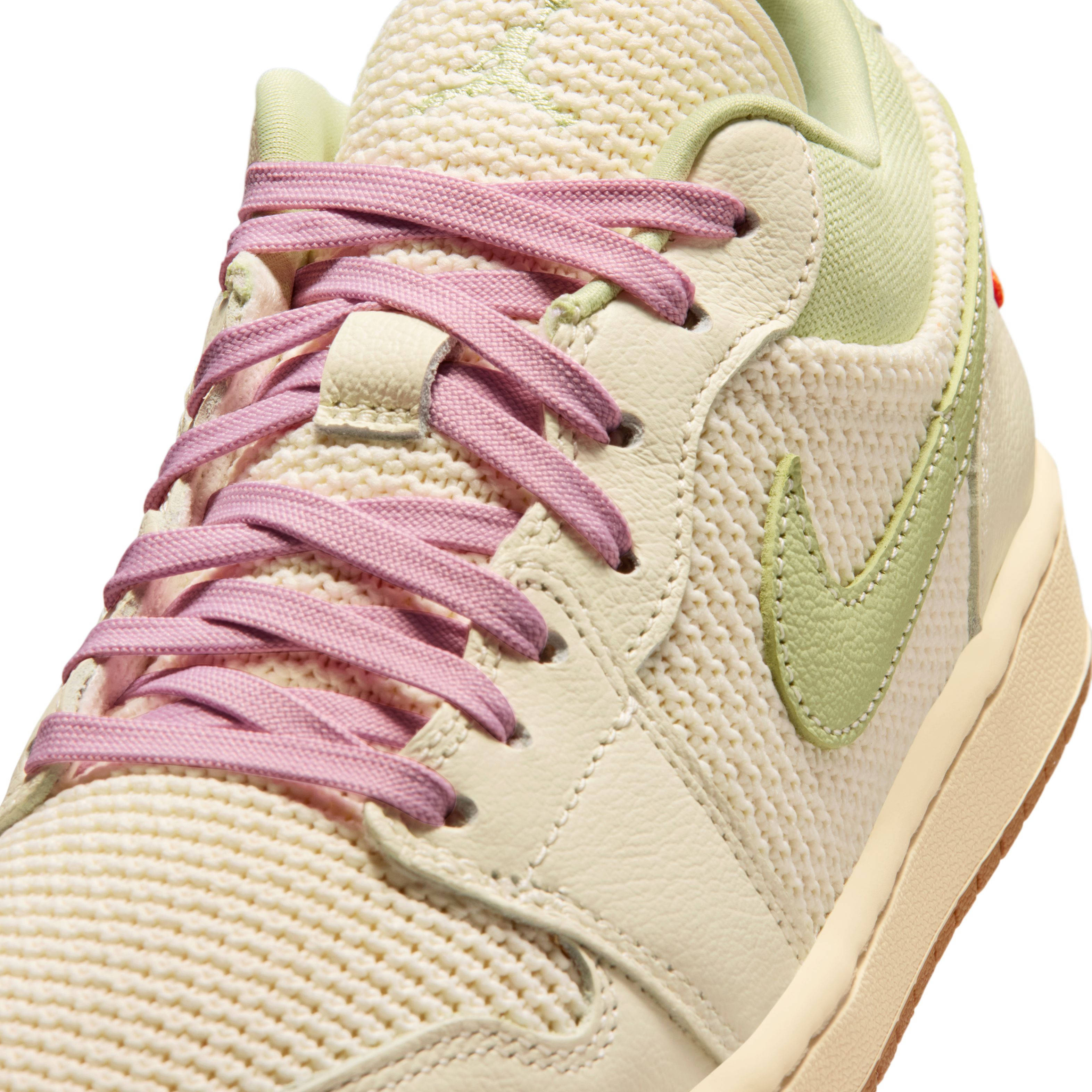 Air Jordan 1 Low Olive Aura II0569-100 side