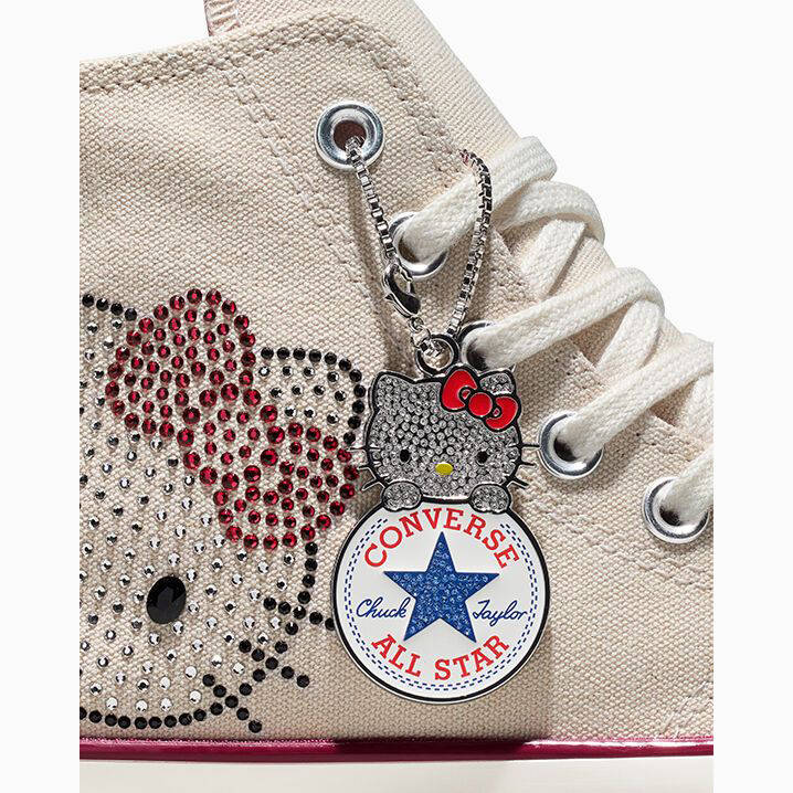 Hello Kitty x Converse Chuck Taylor 70 Swarovski A17695C tag