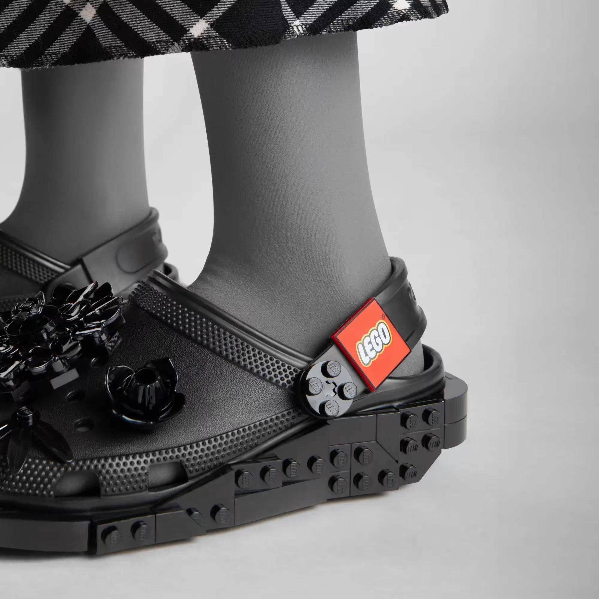 LEGO x Crocs Classic Clog Triple Black 212982-90H on foot side