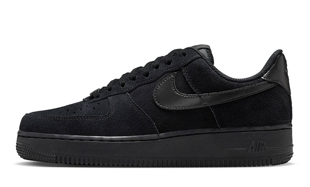 Nike Air Force 1 Low Triple Black Suede