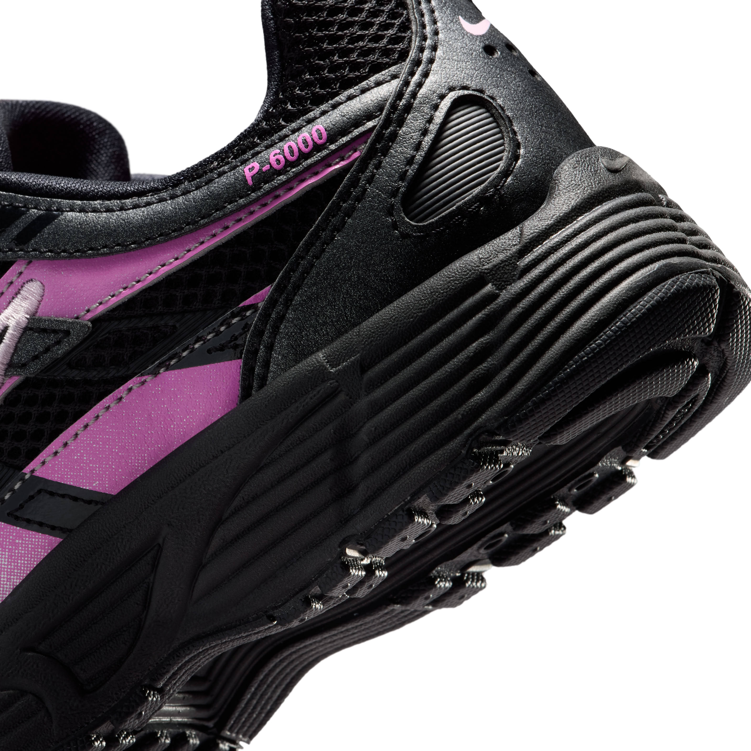 Nike P-6000 SE GS Pink Foam Detail 1