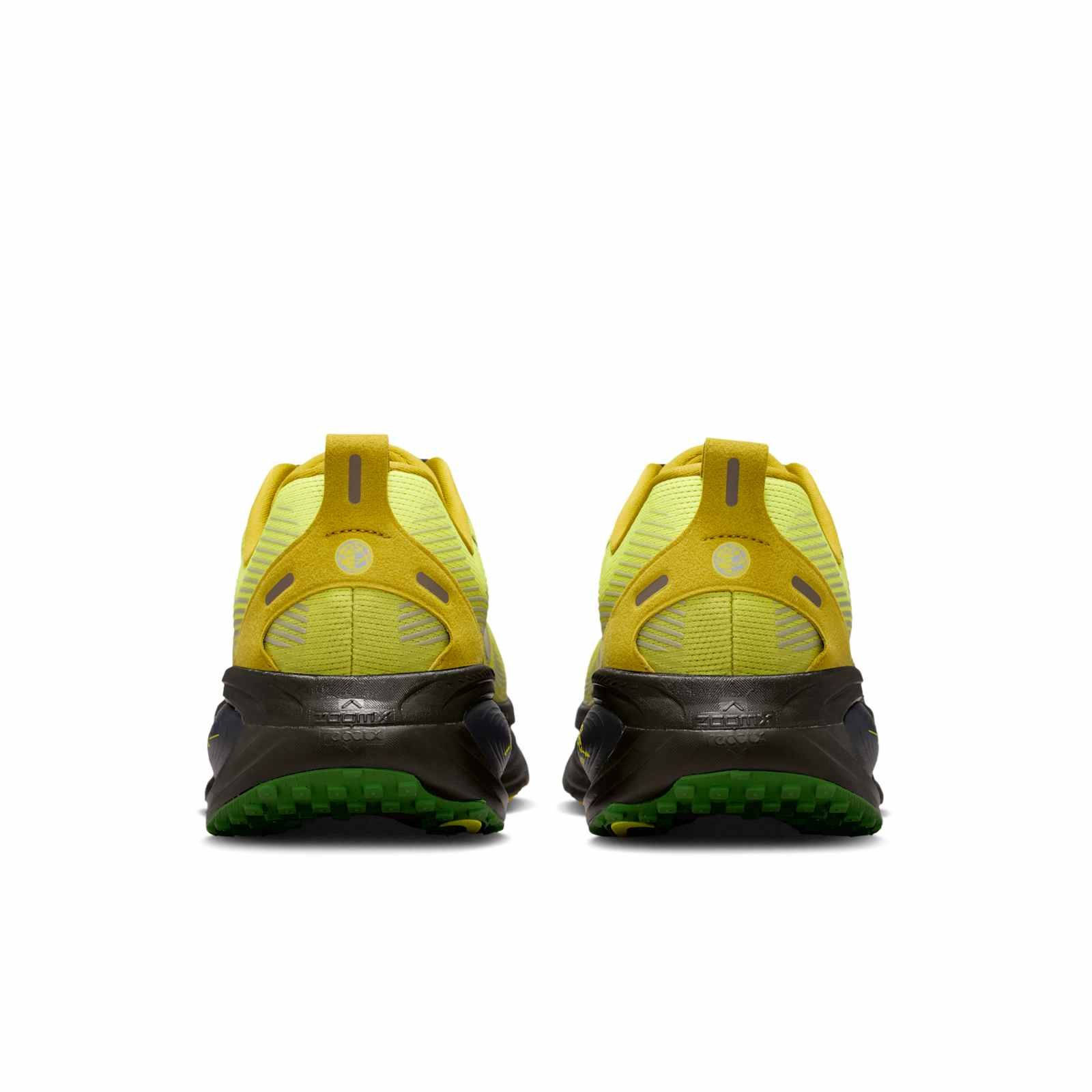 Nike Vomero 18 SE Sonic Yellow IQ3413-704 back