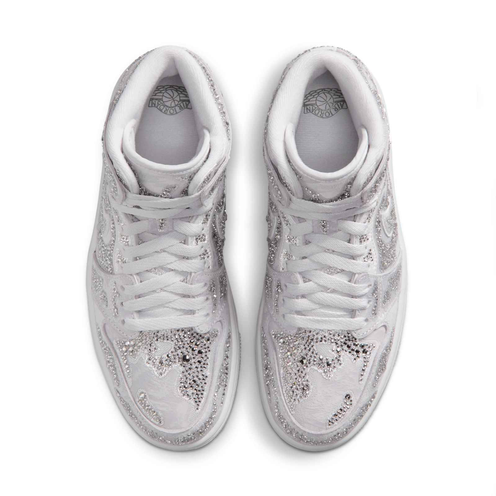 Swarovski x Air Jordan 1 Retro High OG Vast Grey middle