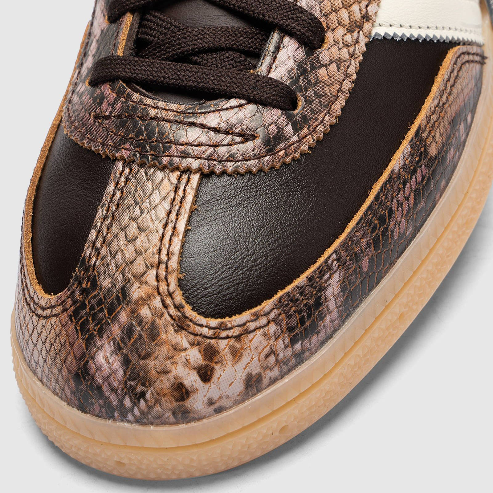 The Whitaker Group x adidas Handball Spezial Do Not Duplicate Snakeskin Brown Black KJ0757 toe