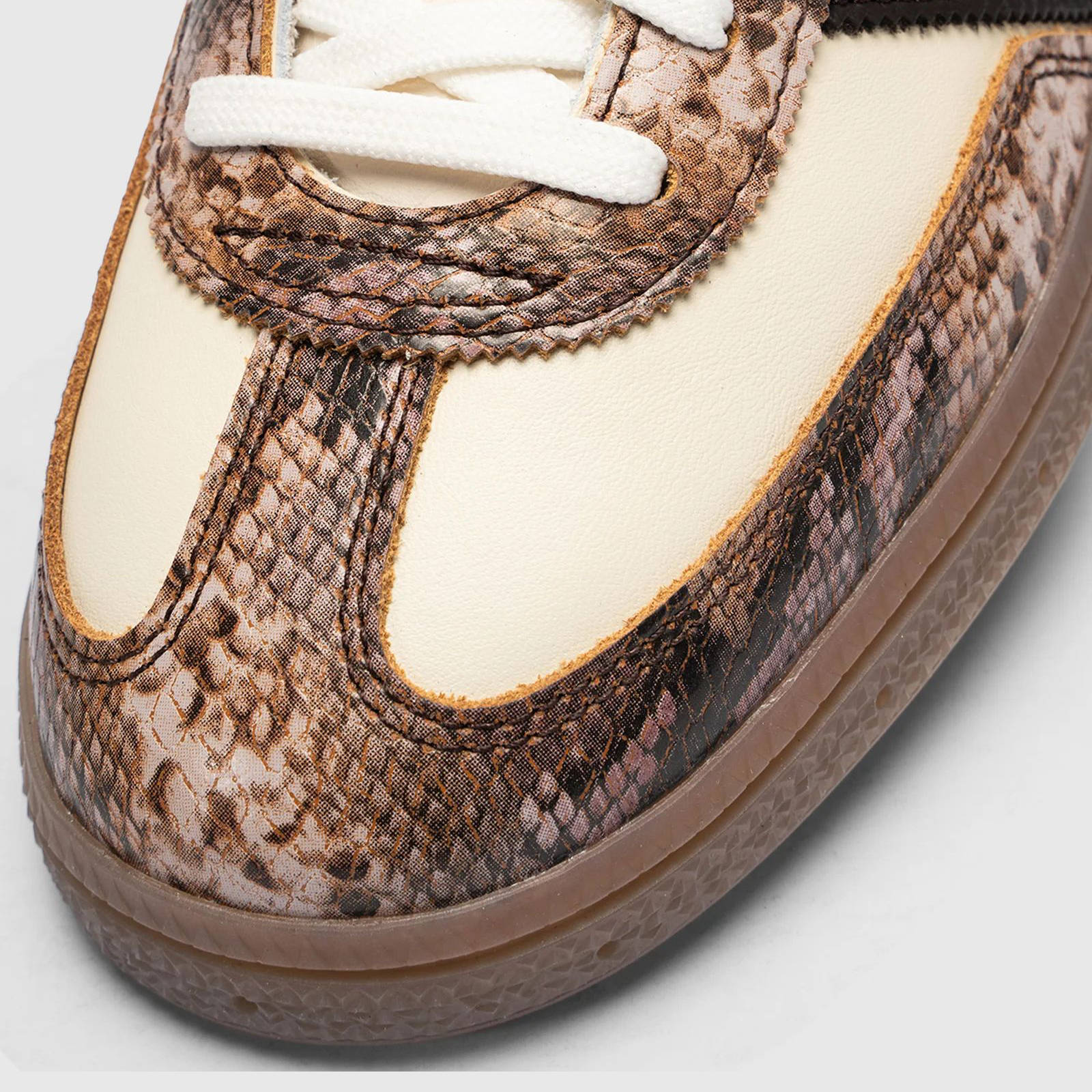 The Whitaker Group x adidas Handball Spezial Do Not Duplicate Snakeskin Brown KJ0757 toe