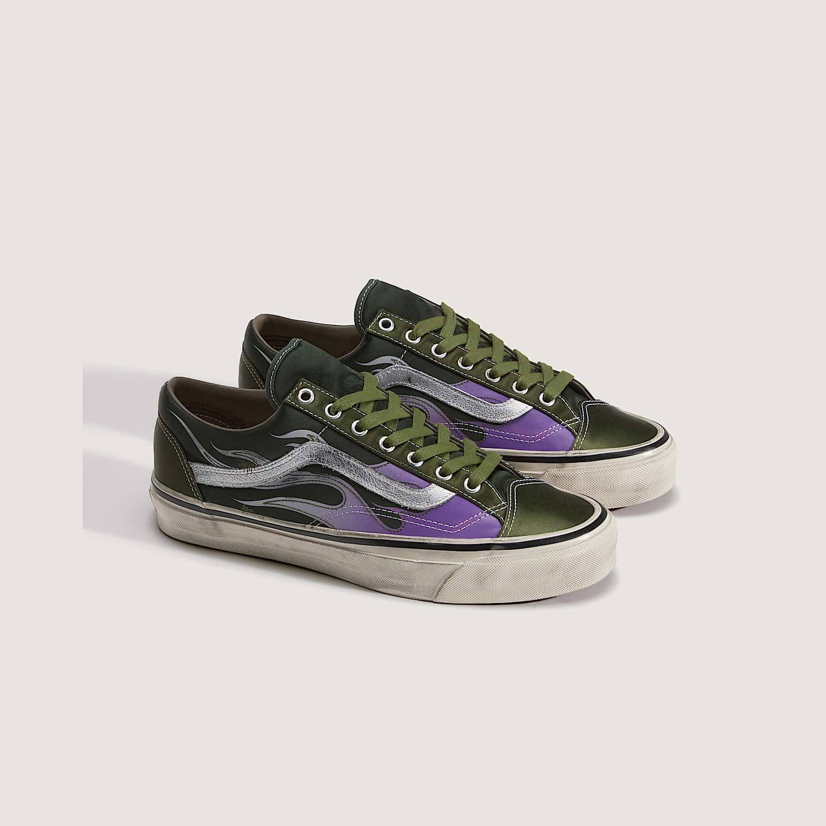 Vans Old Skool 36 Flame Green VN000D9RGRK front