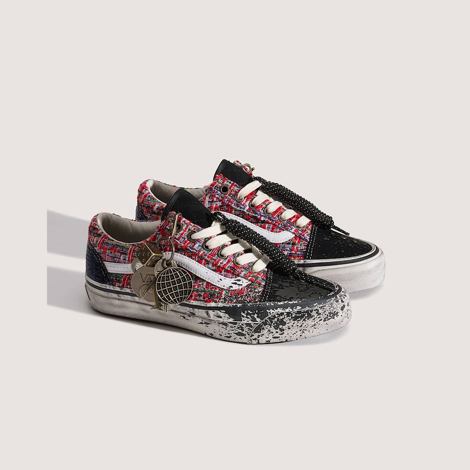 Vans Old Skool Premium Charms Black Red Multi VN000D9VBOS front
