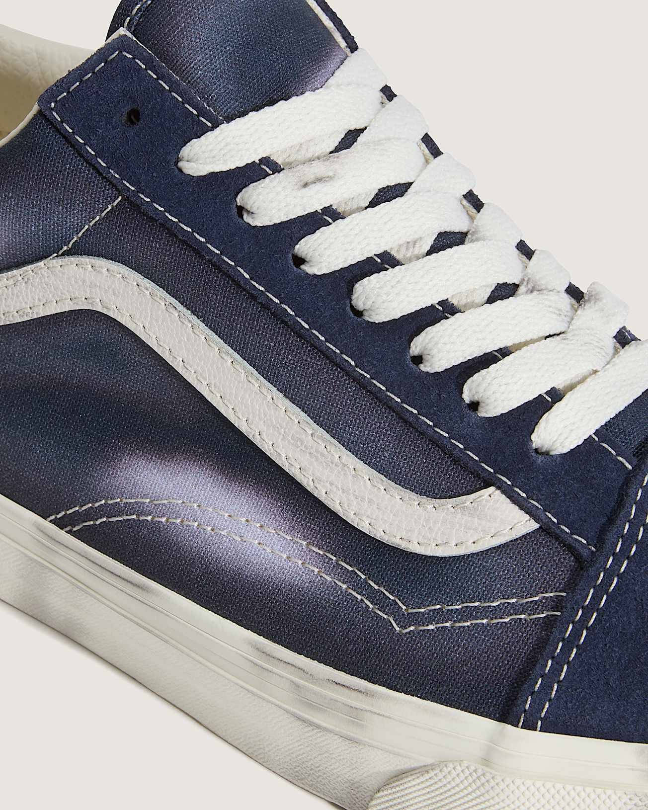 Vans Old Skool Shoe Parisian Night Blue VN000E9TJDU side