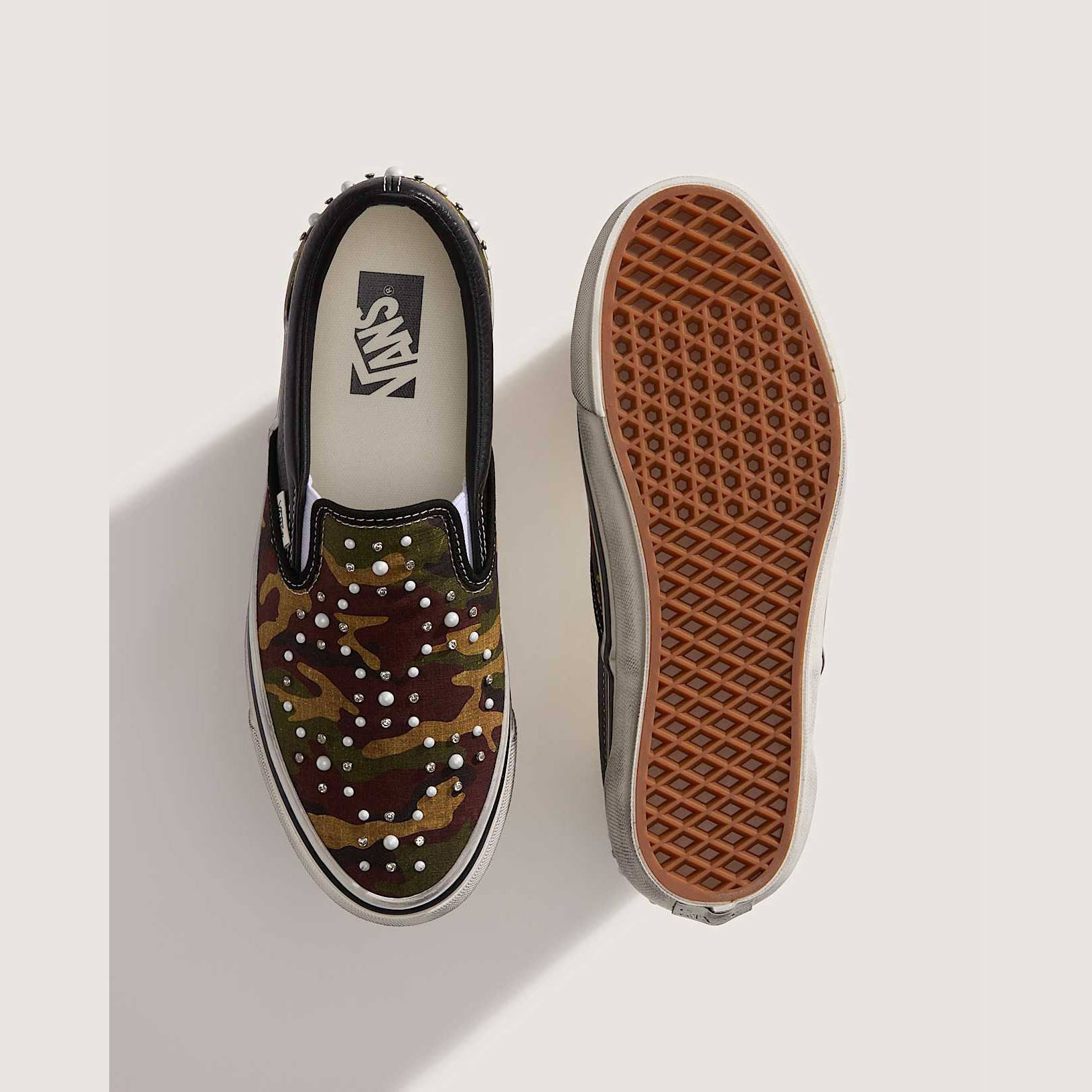 Vans Premium Classic Slip-On Camo Black VN000D9PCAK middle