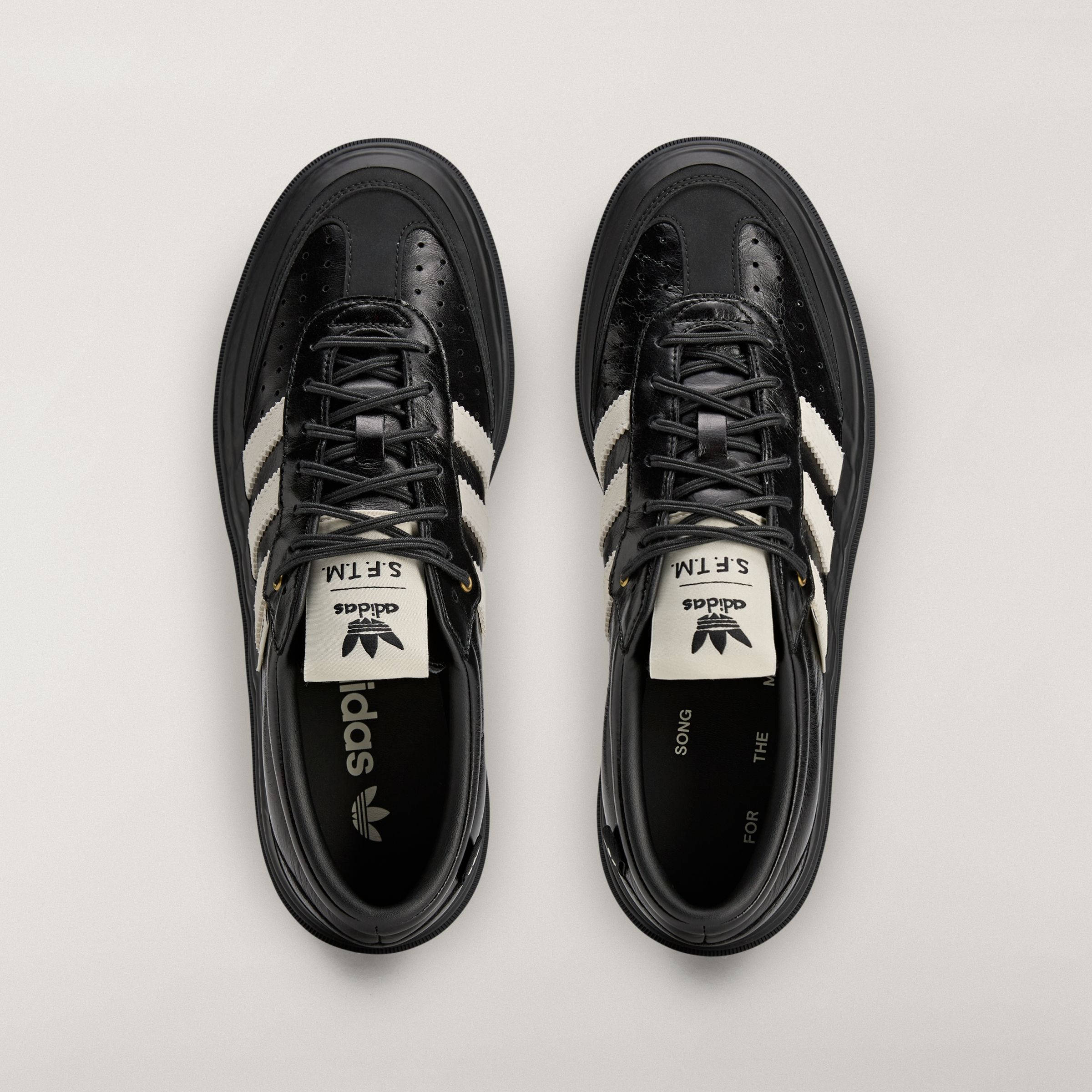 adidas Samba LX Freizeit Black KI4761 middle