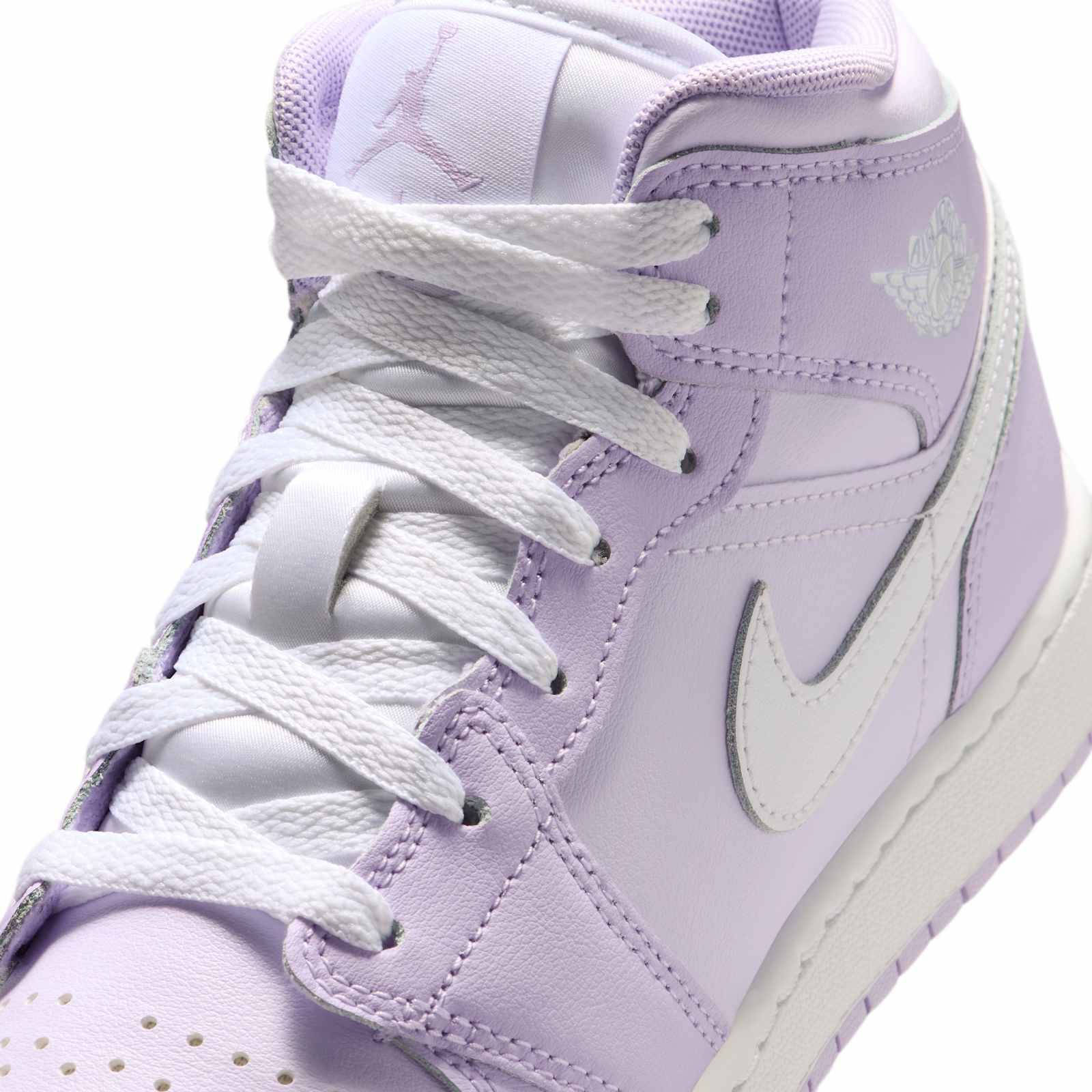 Air Jordan 1 Mid GS Violet Mist Grape DQ8423-502 side