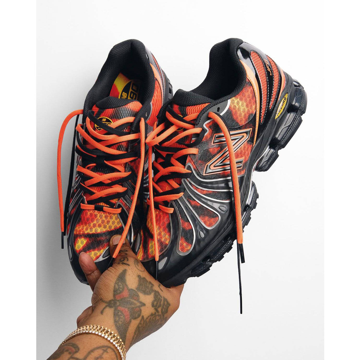 Joe Freshgoods x New Balance 1890 Orange side