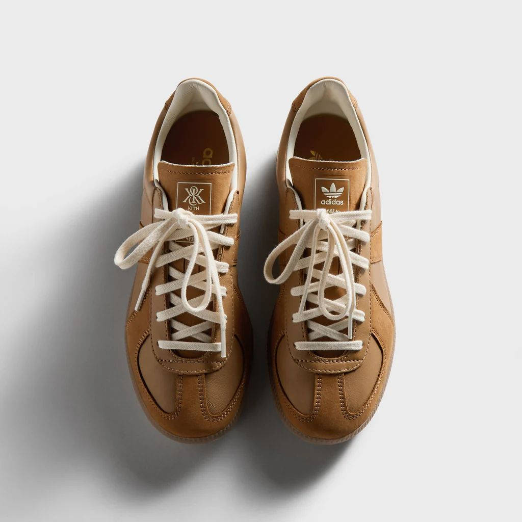 KITH x adidas BW Army Raw Desert AAKH6549 middle