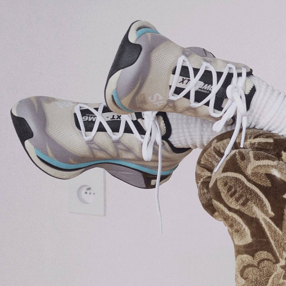 MM6 Maison Margiela x Salomon XT-MM6 Aspargus Green On Foot