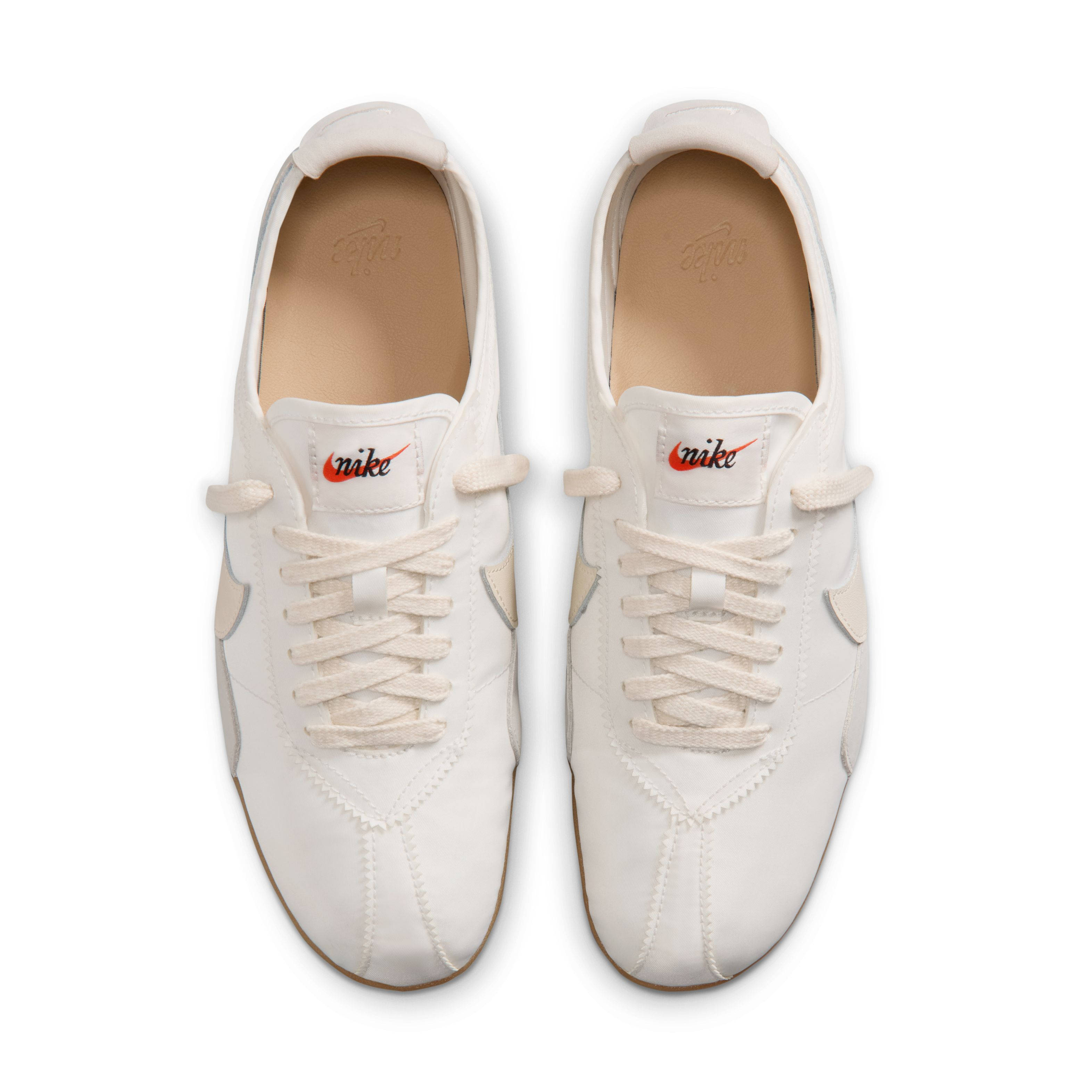 Nike Moon Shoe OG Summit White IW0955-100 middle