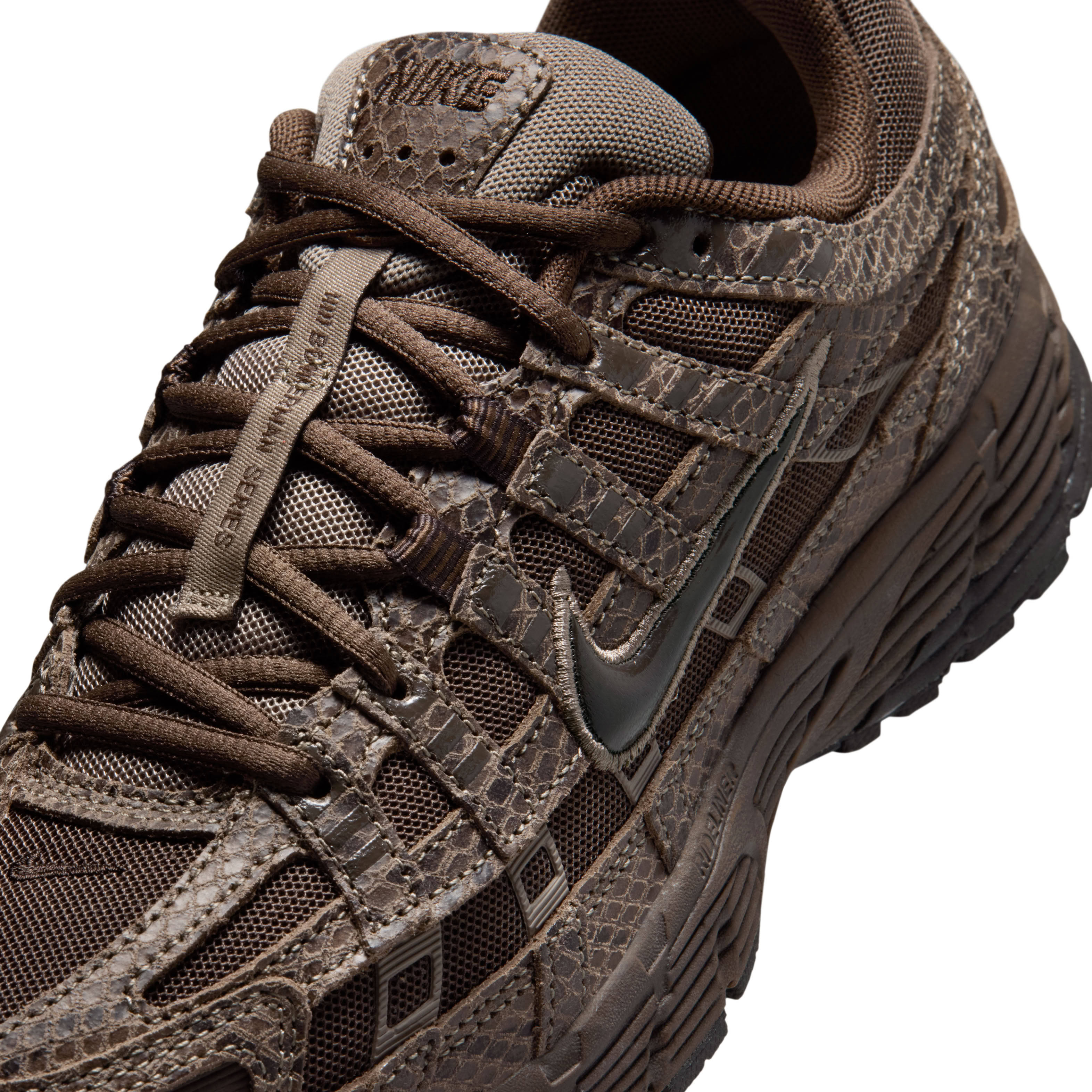 Nike P-6000 SE Snakeskin Velvet Brown Detail