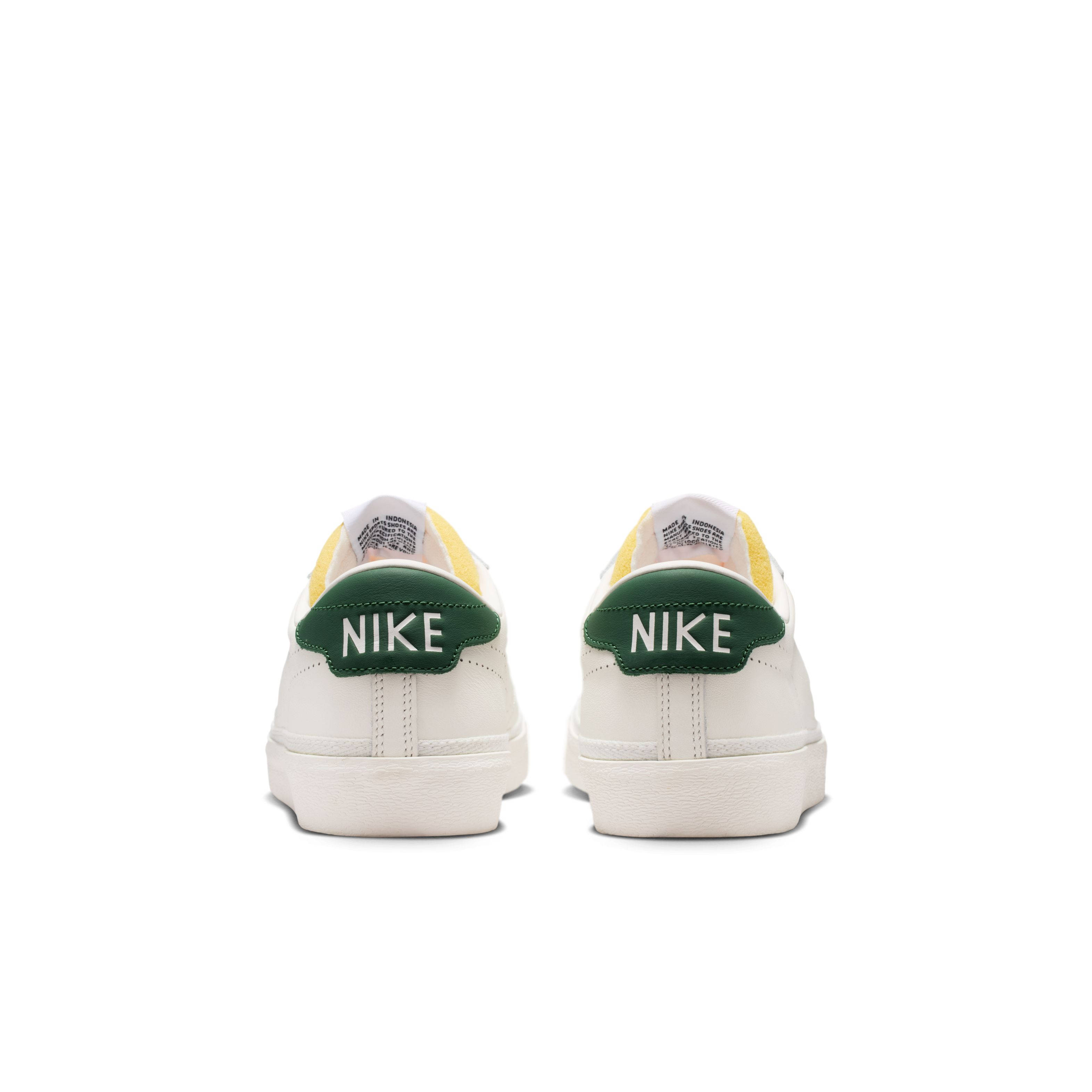 Nike Tennis Classic Sail Fir Team Orange IO1738-133 back