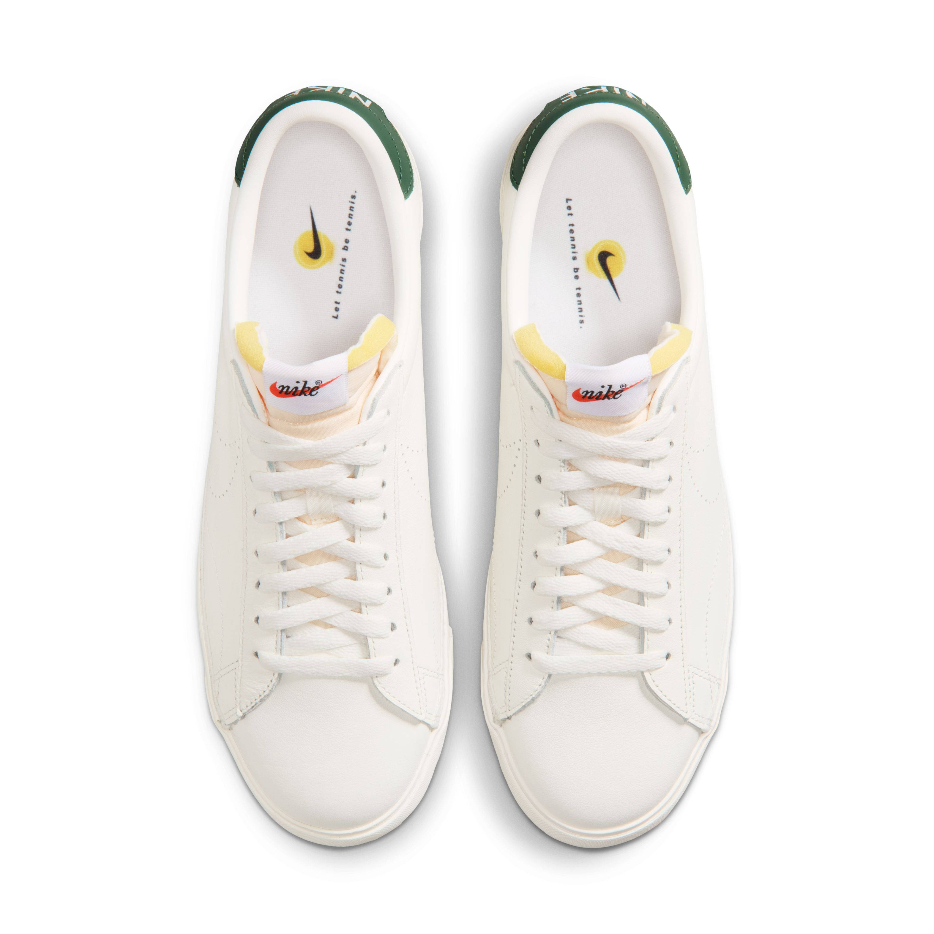 Nike Tennis Classic Sail Fir Team Orange IO1738-133 middle
