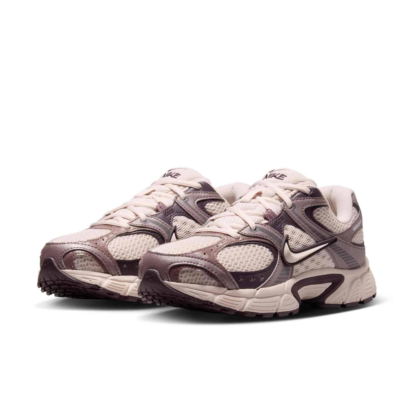 Nike V5 RNR GS Silt Red Tattoo IO0464-600 front