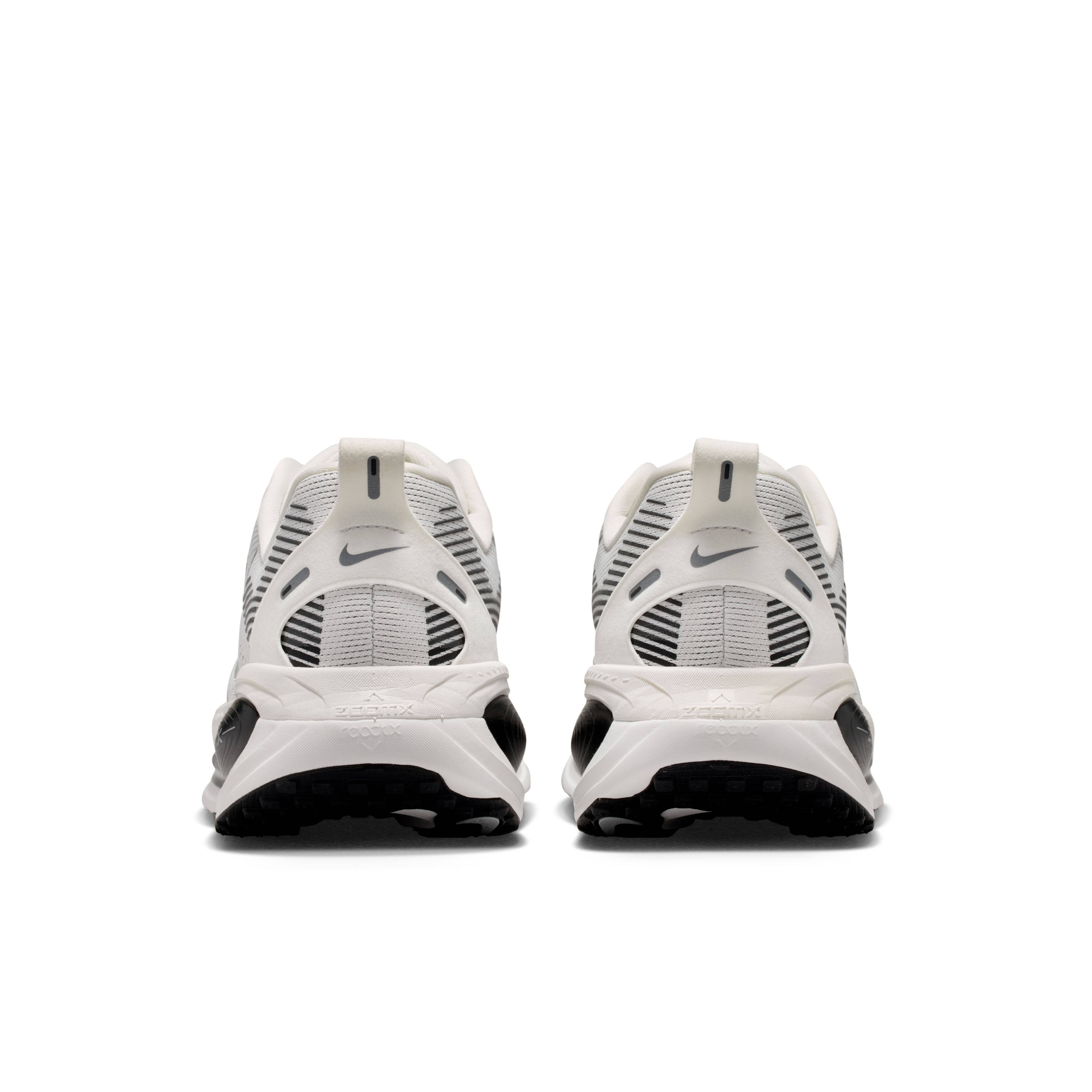 Nike Vomero 18 Summit White Black Silver Heel