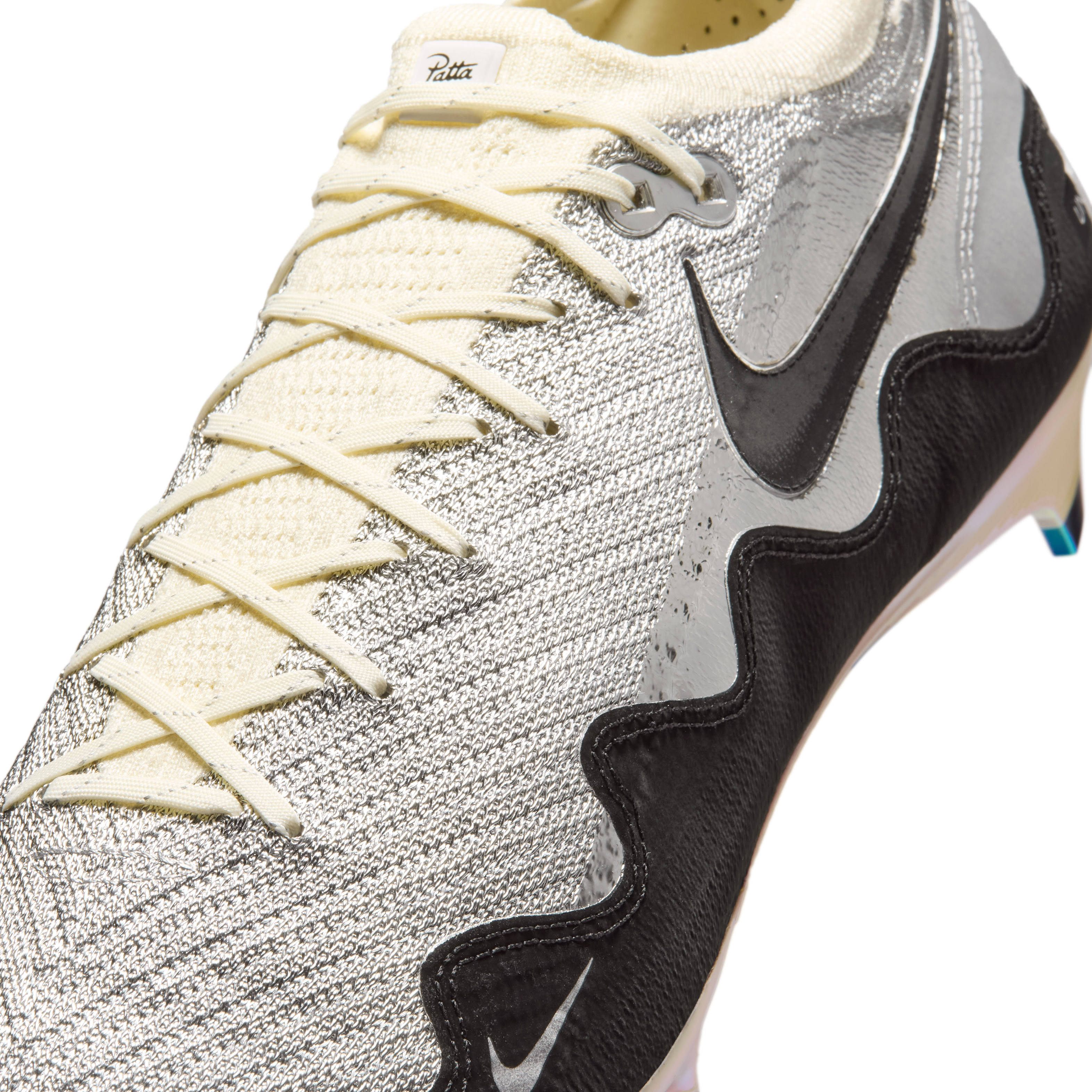 Patta x Nike Mercurial Vapor 16 Elite FG Chrome Detail