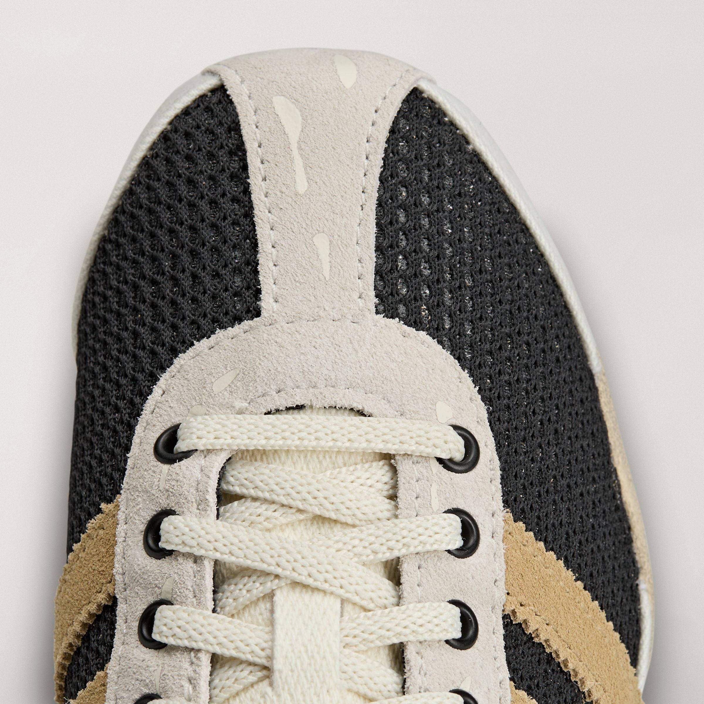 Song For The Mute x adidas Tokyo Black Beige KI4737 toe