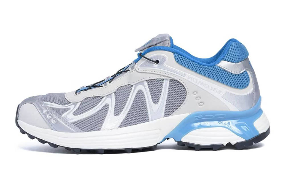 SOPHNET. x Salomon XT-Whisper
