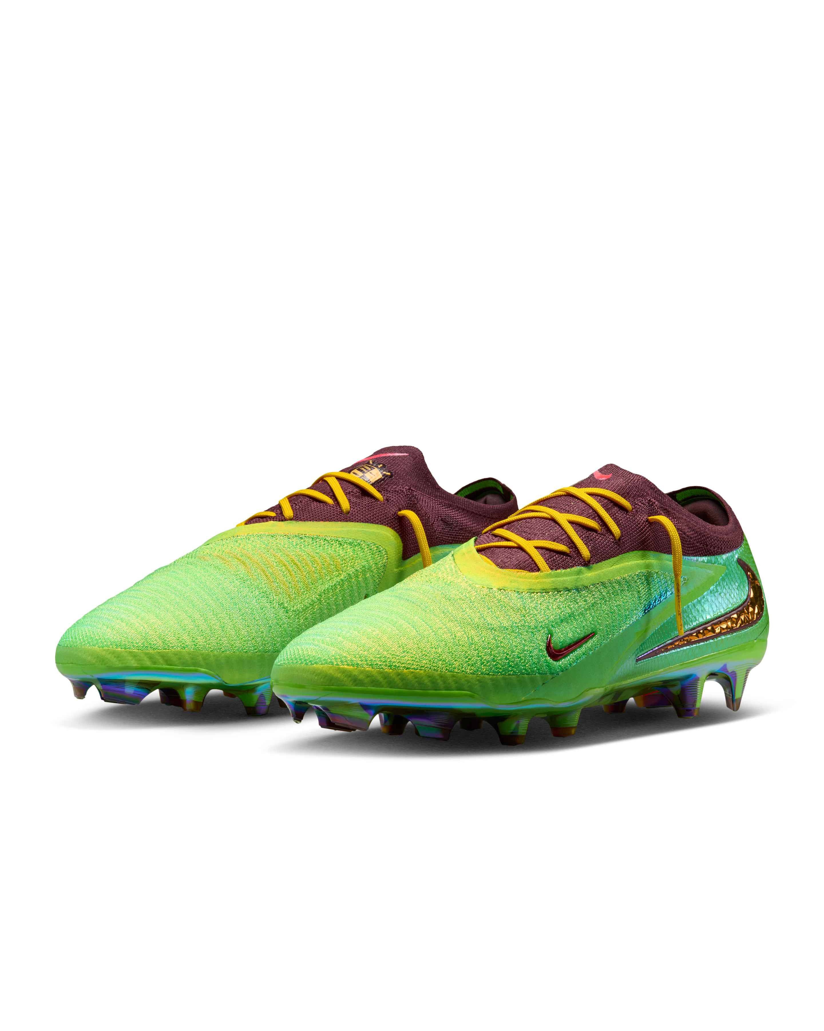 Travis Scott x Nike Phantom 6 Low Elite FG Green Brown Pair