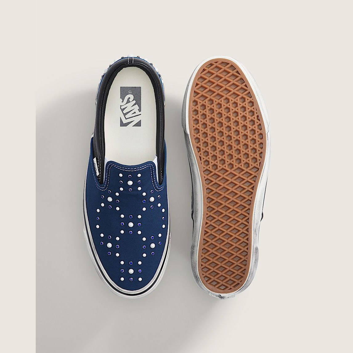 Vans LX Classic Slip-On 98 Pearlized Pack Indigo VN000D9PIND middle