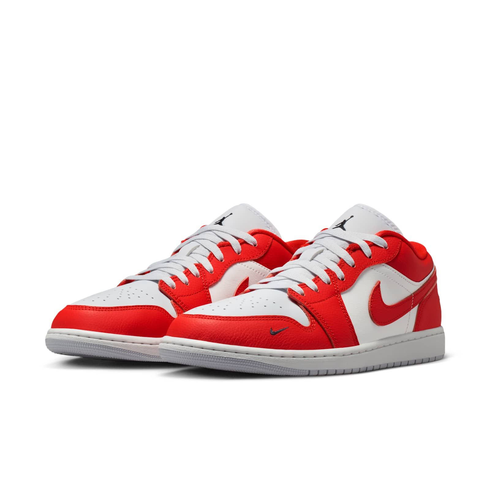 Air Jordan 1 Low SE Chile Red White II9813-600 front