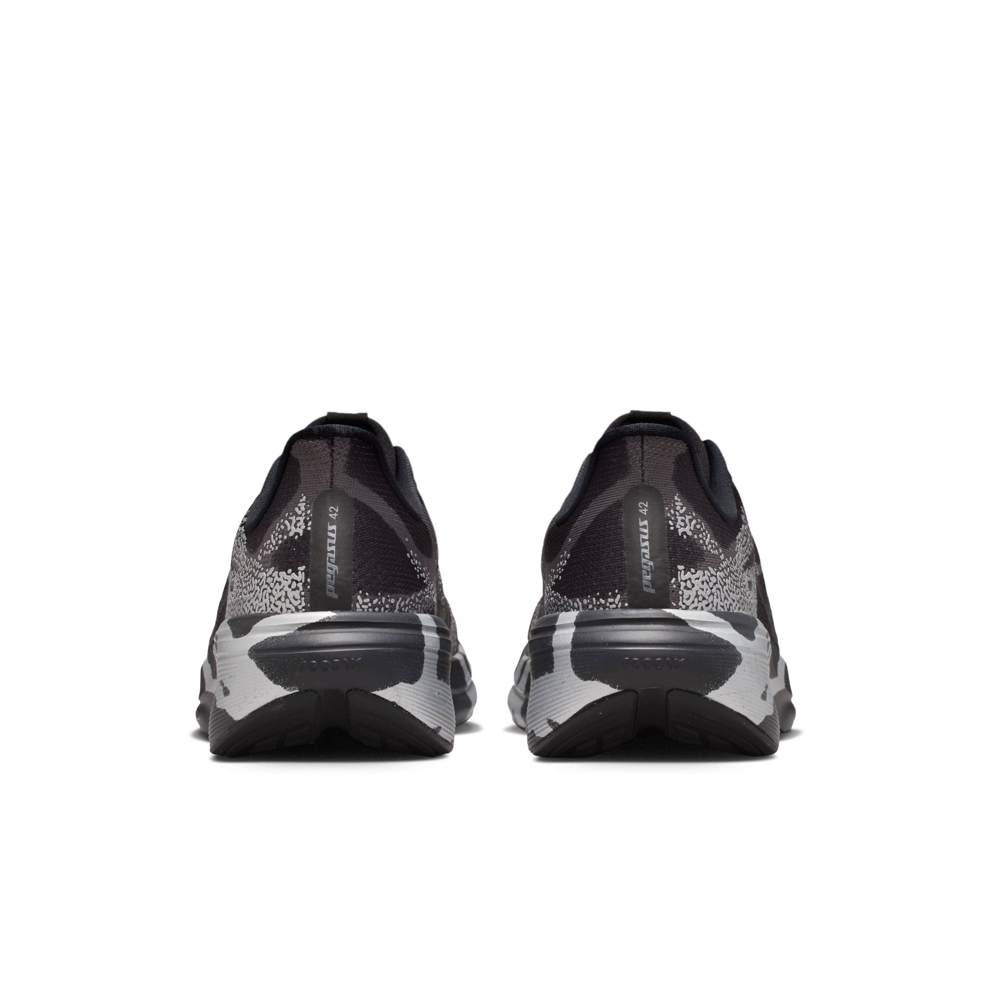 Nike Pegasus 42 Disrupt Pack Heel