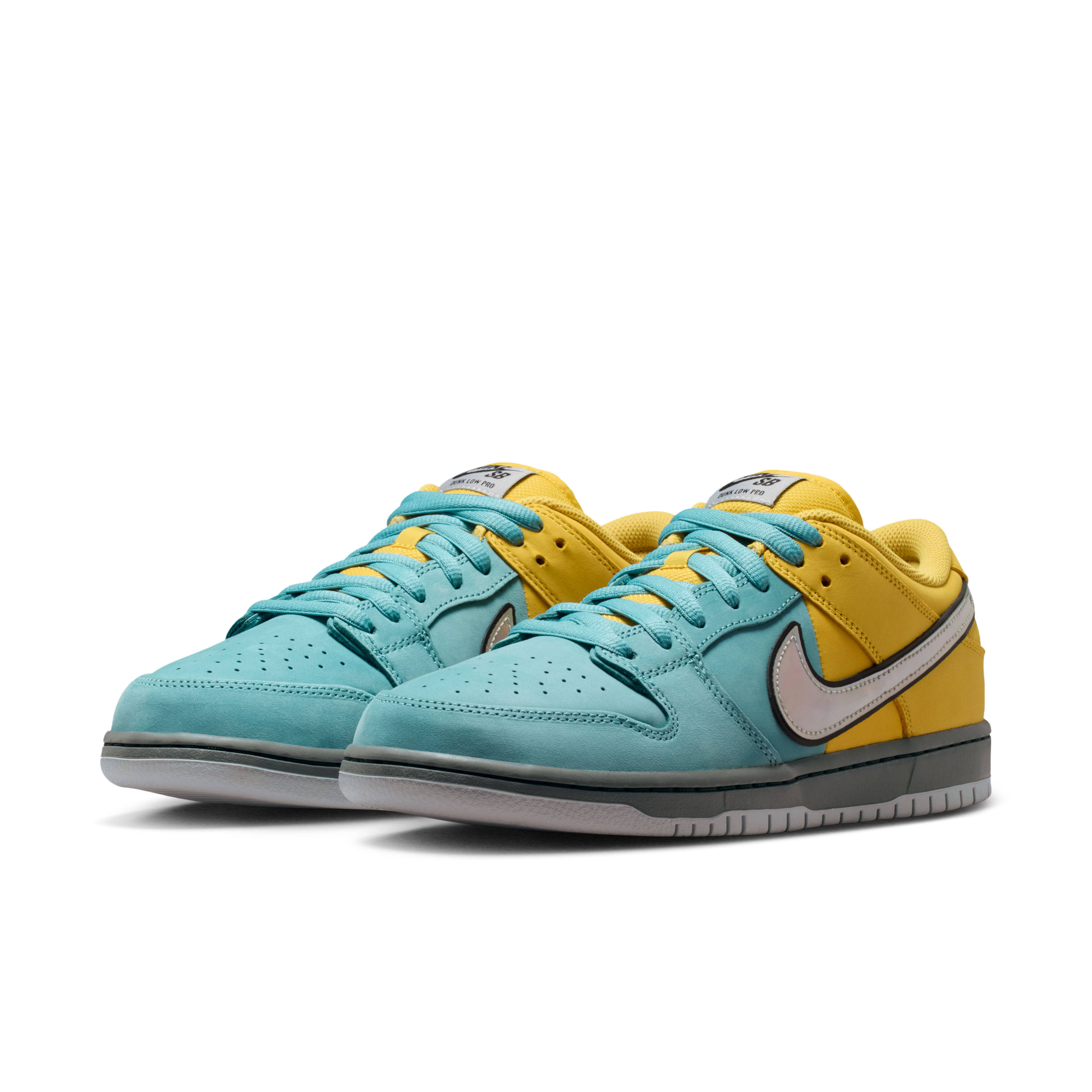 Nike SB Dunk Low Pro Muni Fast Pass Pair