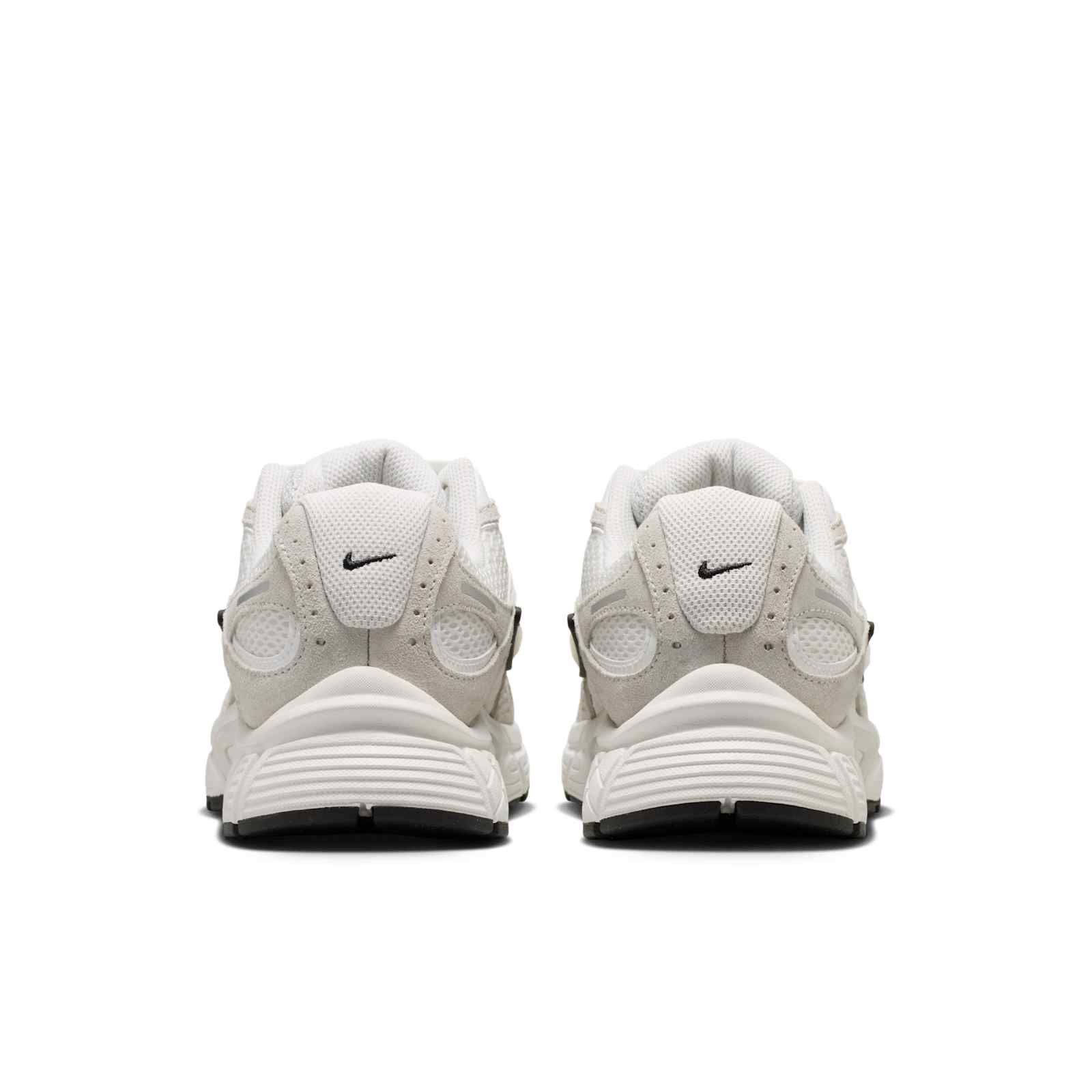 Nike V5 RNR Suede White Photon Dust IX0197-105 back