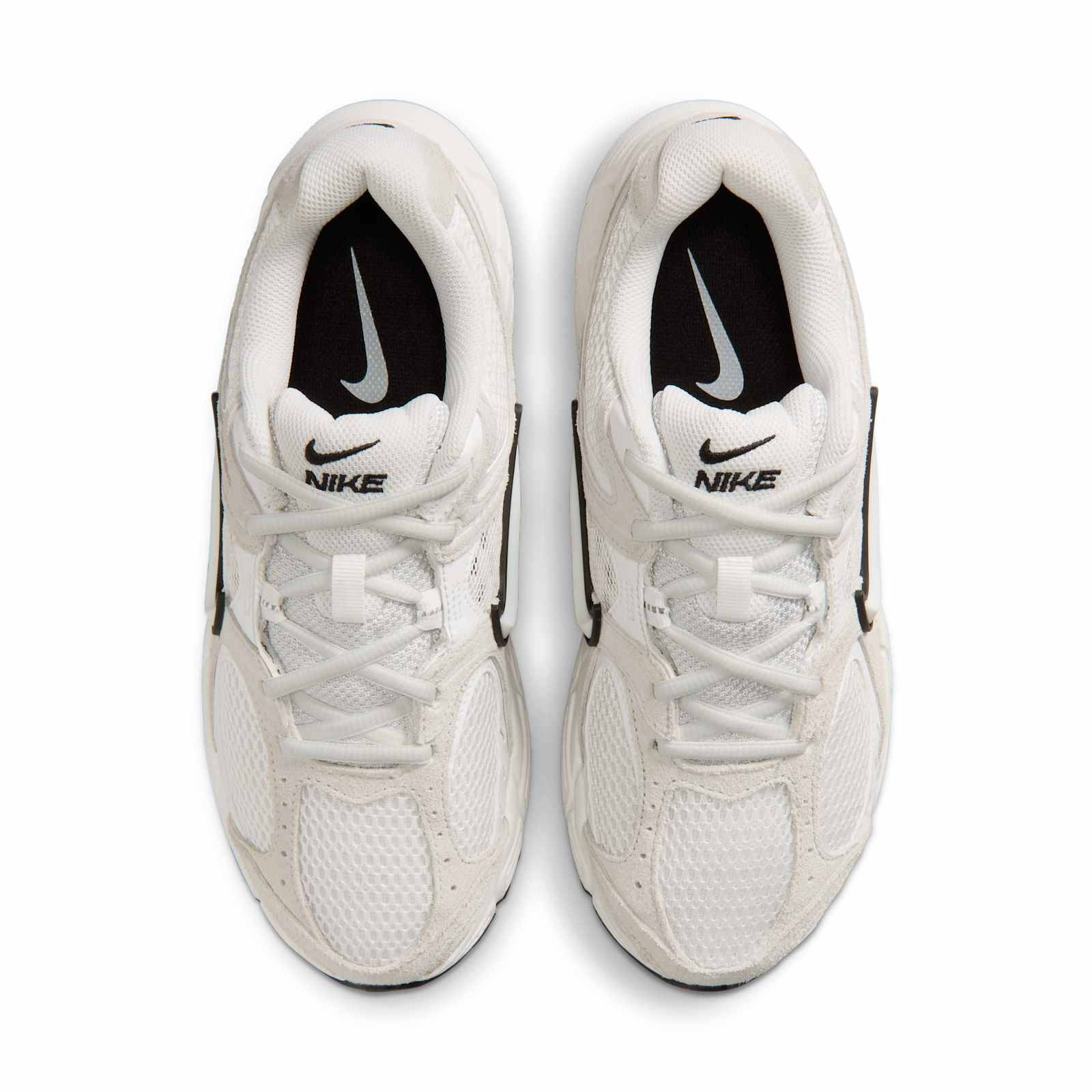 Nike V5 RNR Suede White Photon Dust IX0197-105 middle
