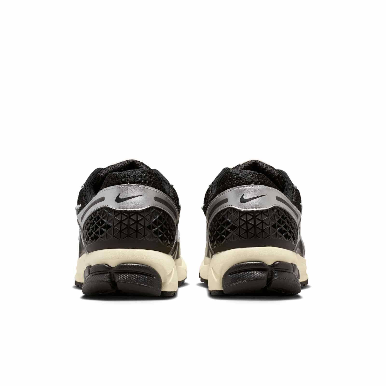 Nike Zoom Vomero 5 Black Chrome IM3486-003 back