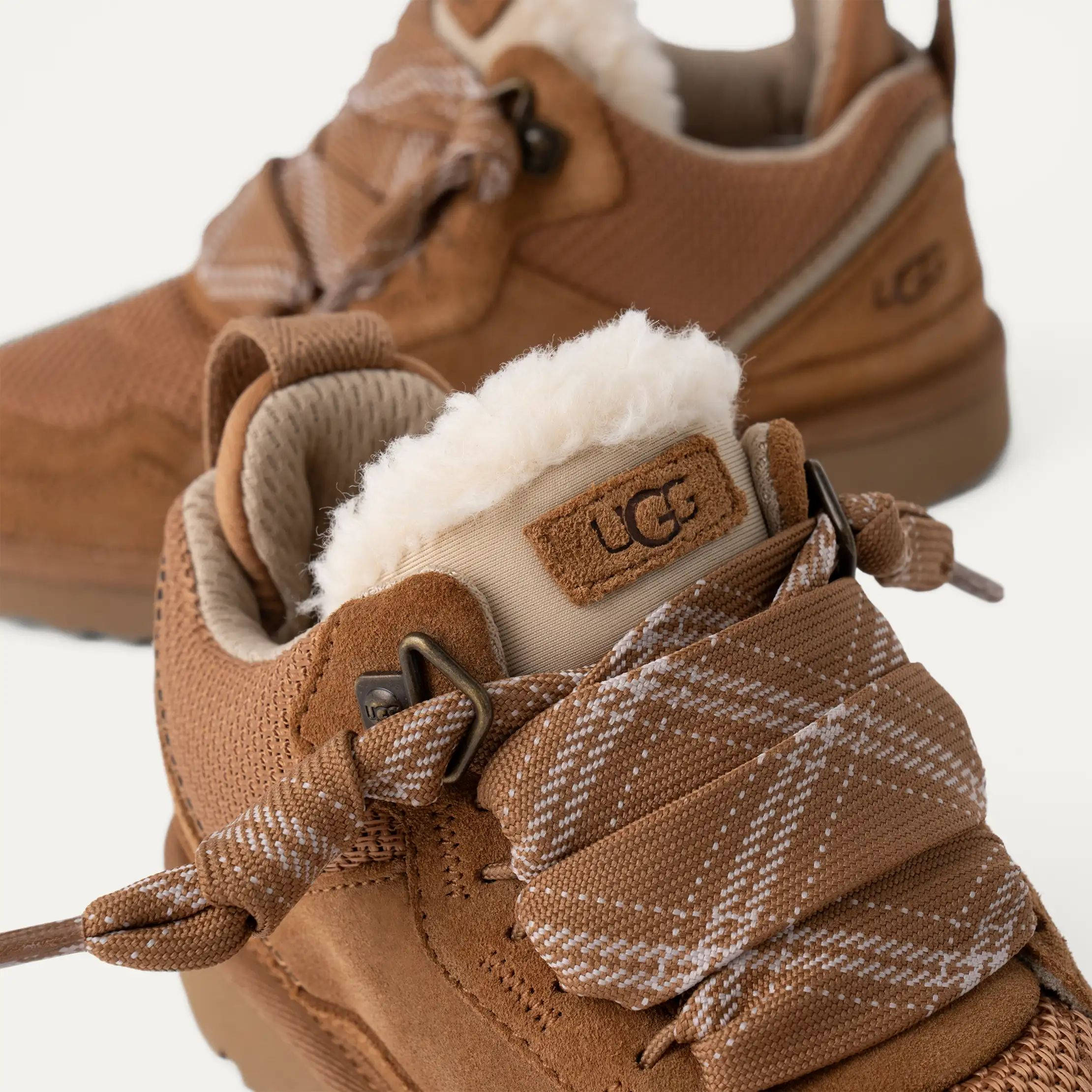 UGG Lowmel Kids Chestnut 1152410K-CHE tongue