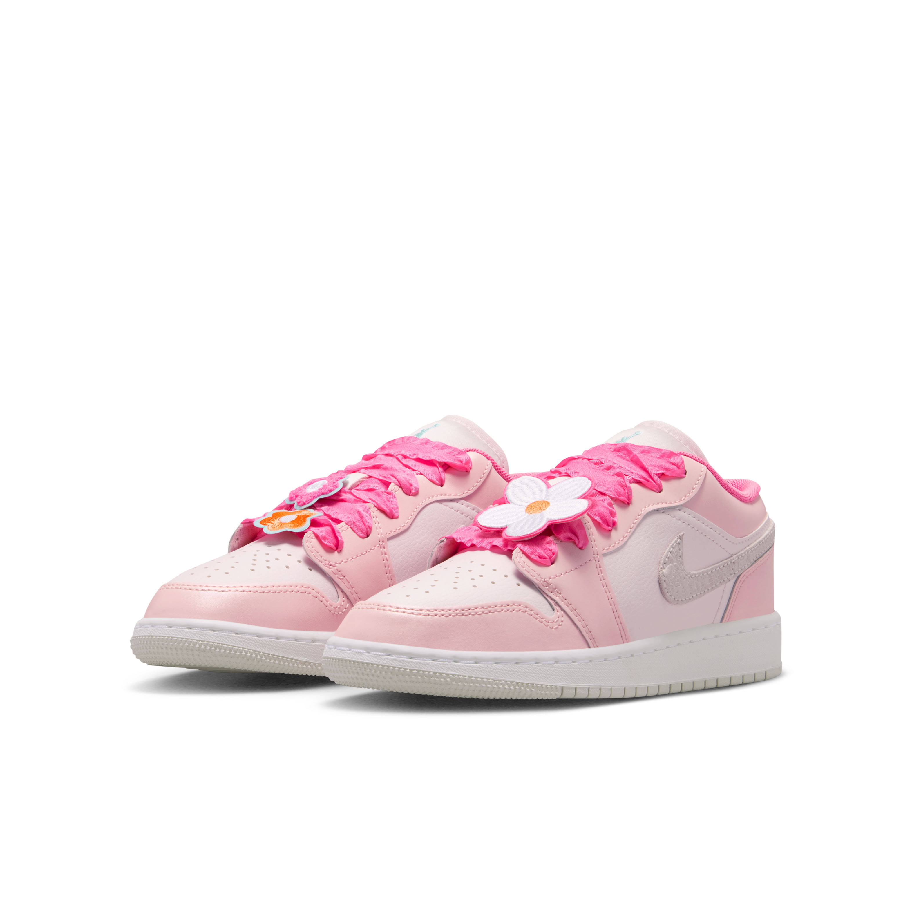 Air Jordan 1 Low SE Pink Bloom Pair