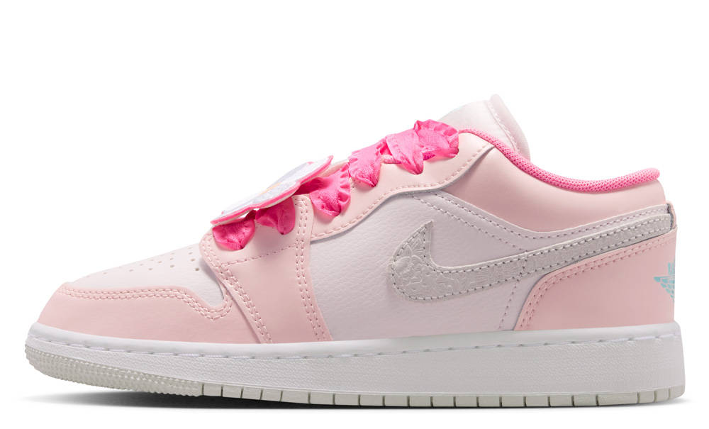 Air Jordan 1 Low SE Pink Bloom