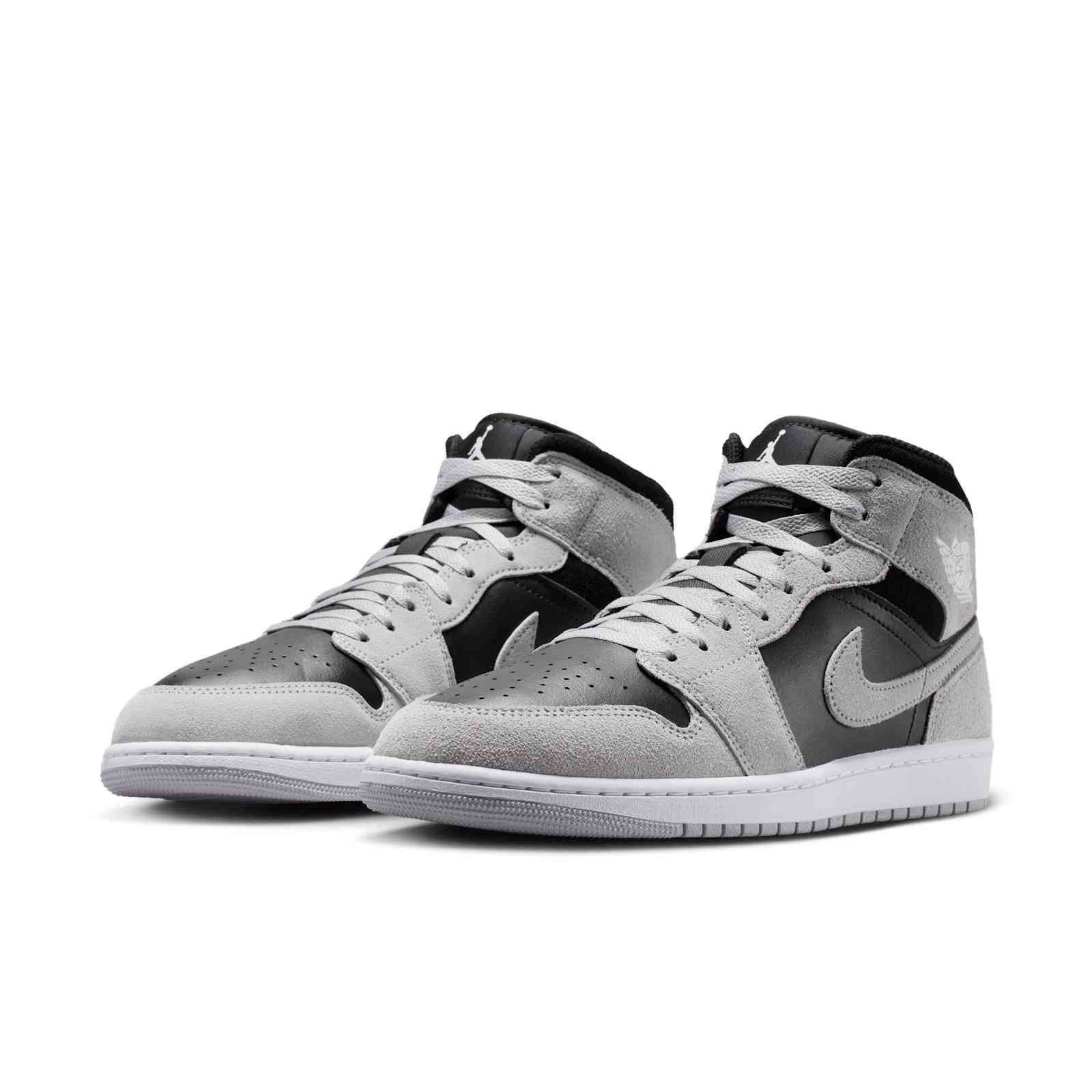 Air Jordan 1 Mid Light Smoke Grey Black DQ8426-008 front