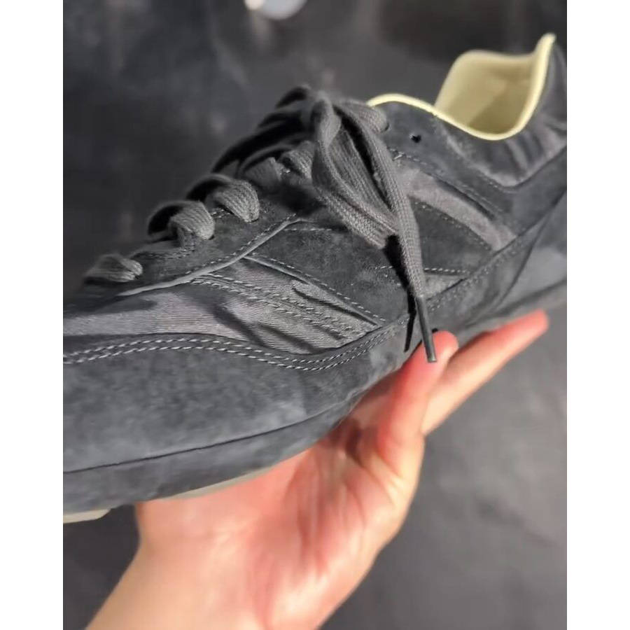 AURALEE x New Balance 574 Black side