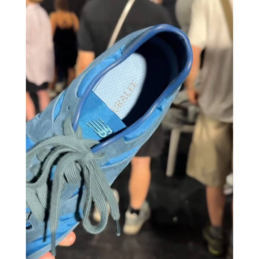AURALEE x New Balance 574 Blue top