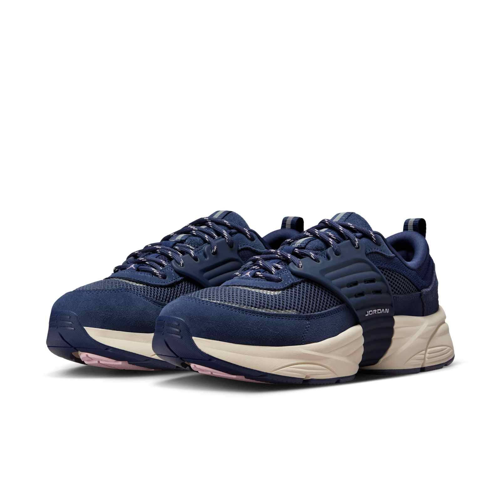 Jordan Trunner O S Midnight Navy IB3722-400 front