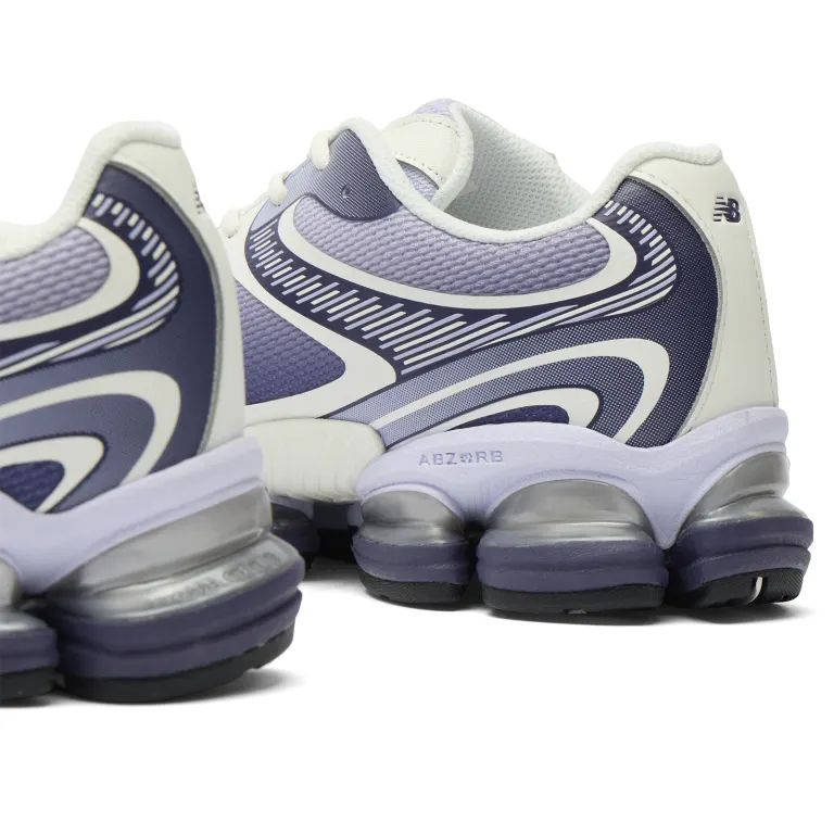 New Balance 2000 Boysenberry U20009BA heel