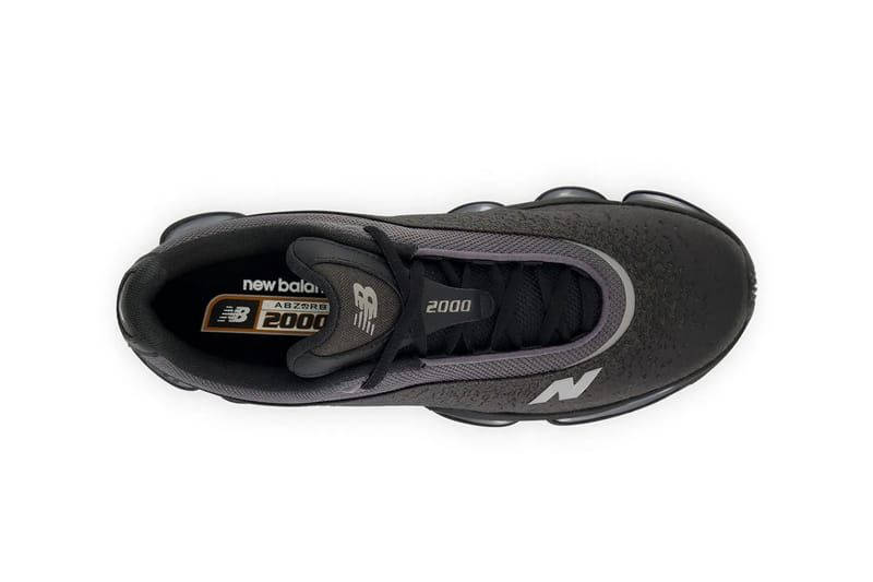 New Balance 2000 Sleek Black middle