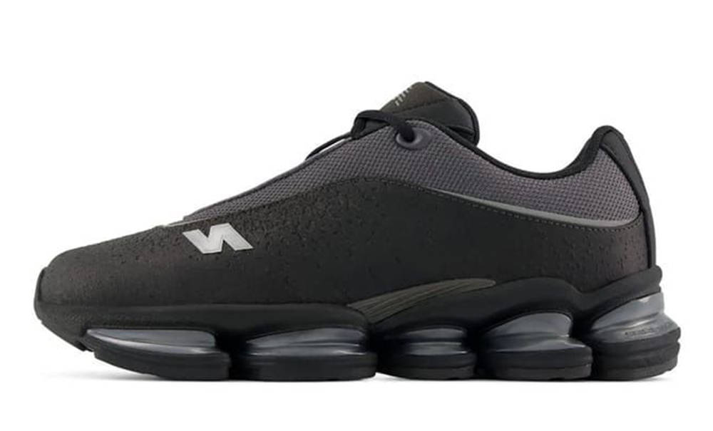 New Balance 2000 Sleek Black